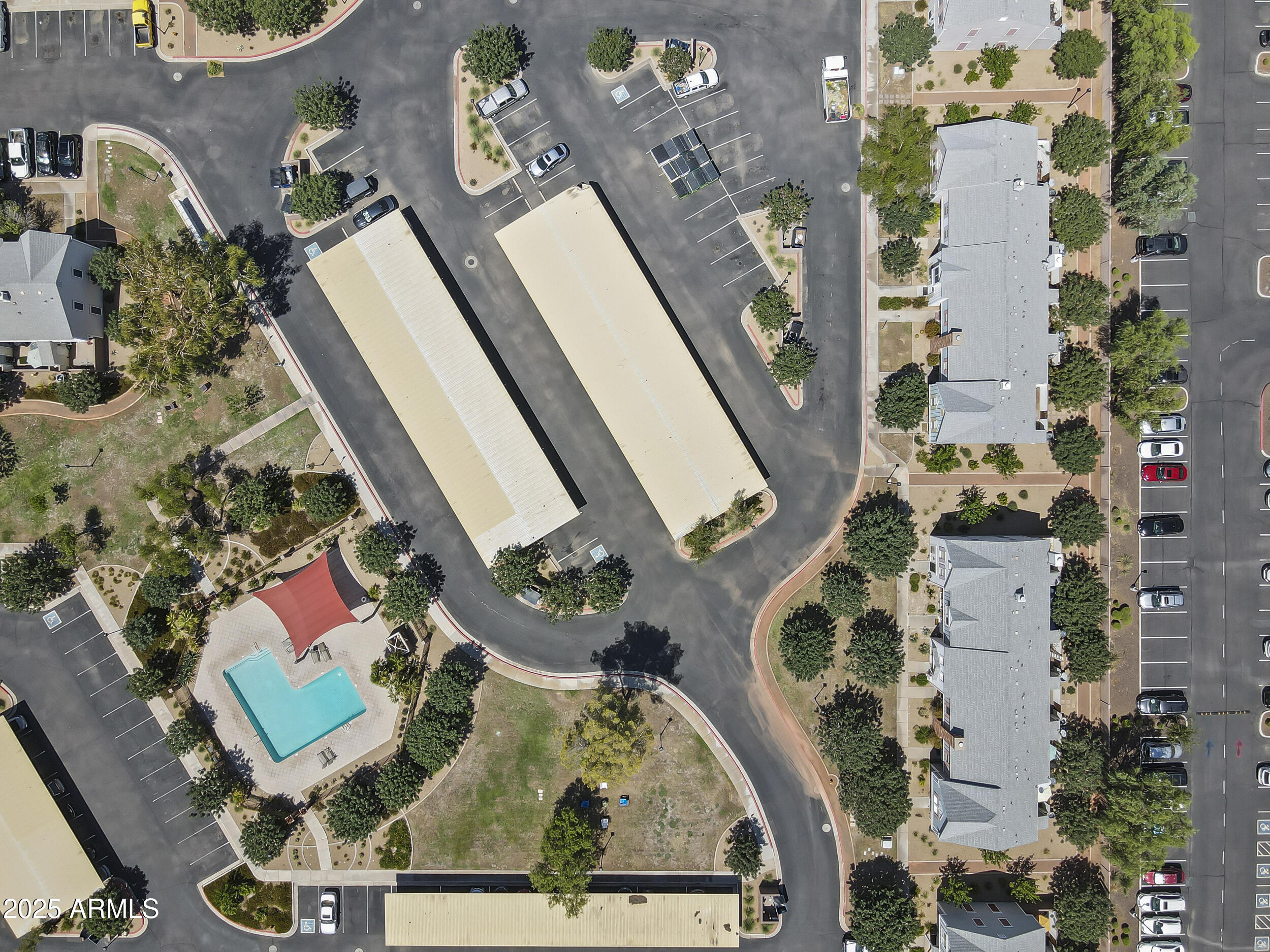 1601 N SABA Street, 318