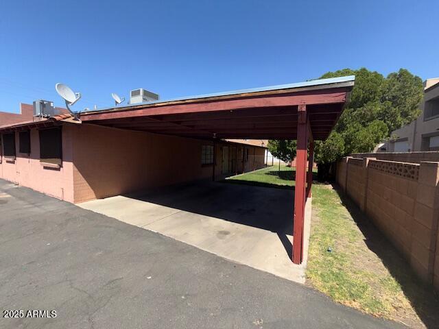 5107 E OAK Street, 5