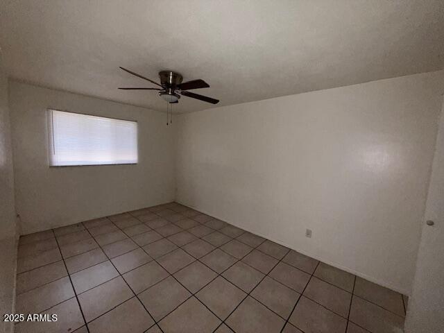 5107 E OAK Street, 5