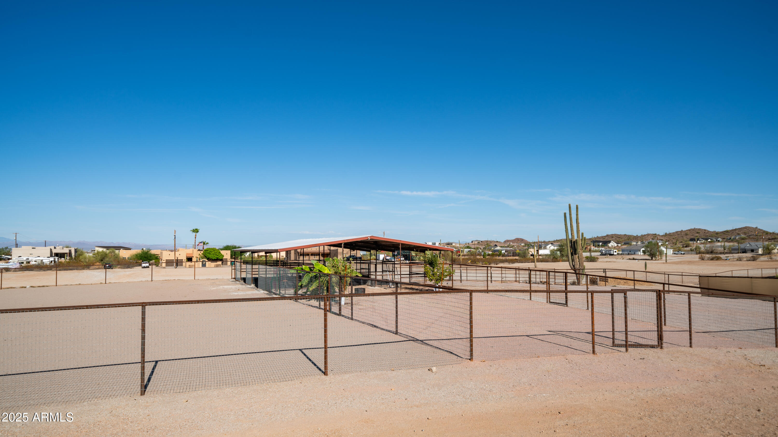 28621 N THOMPSON Road