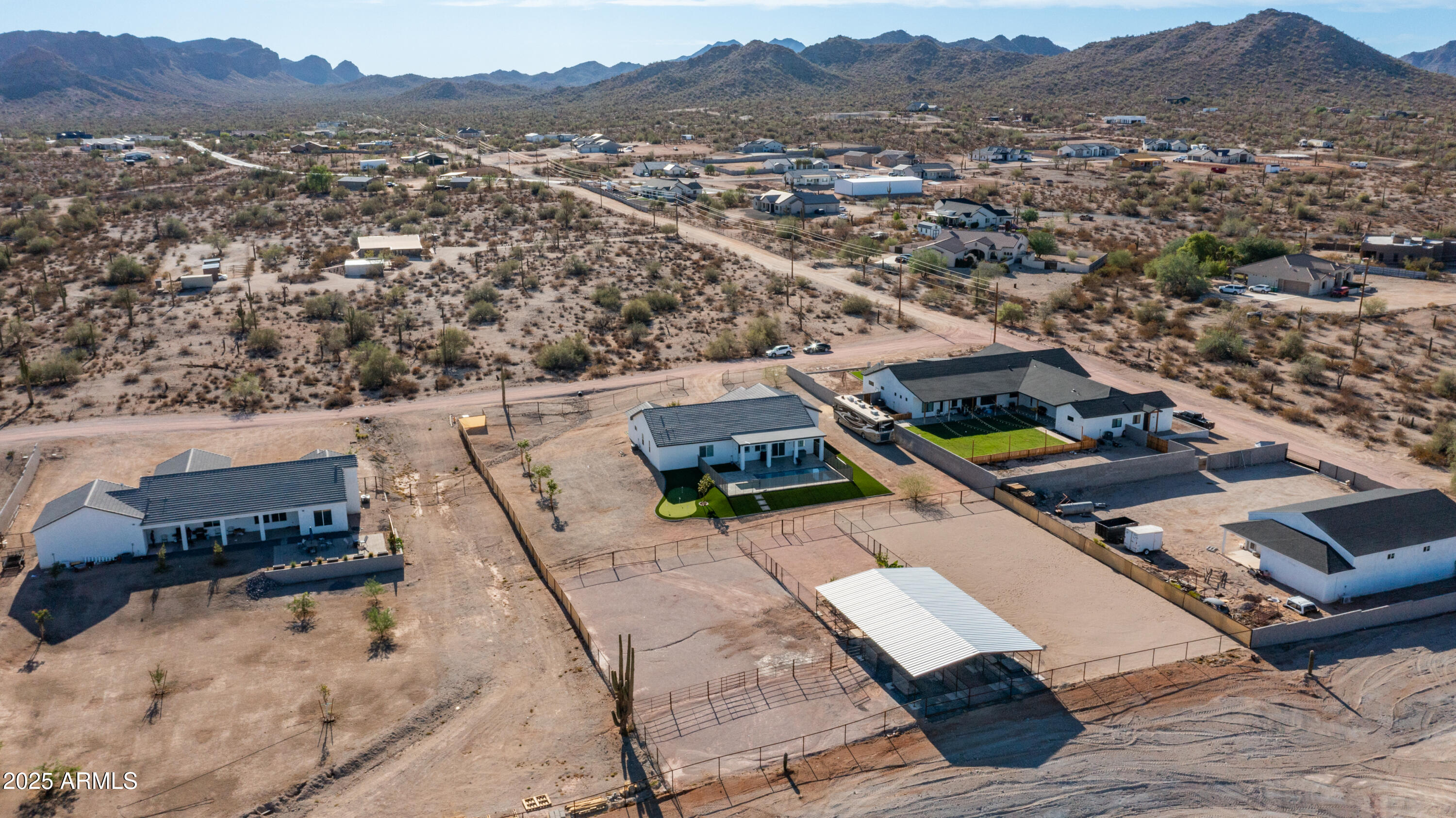 28621 N THOMPSON Road