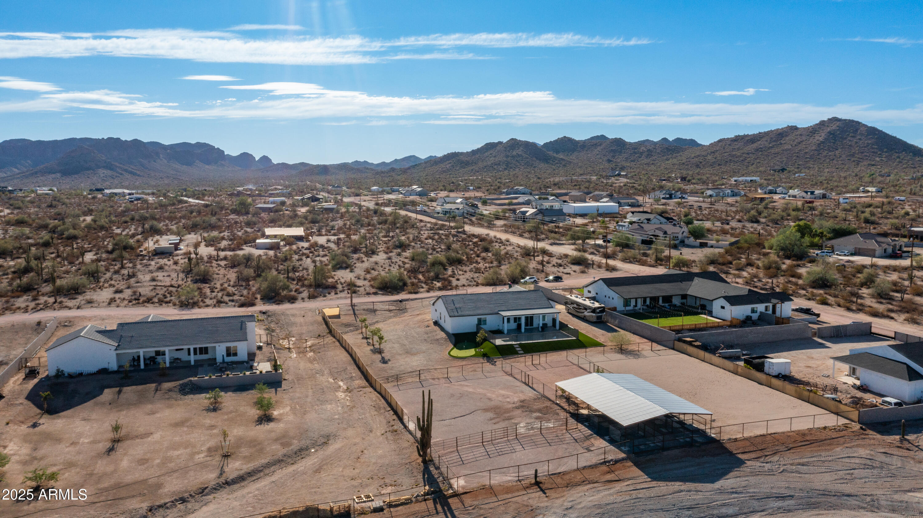 28621 N THOMPSON Road