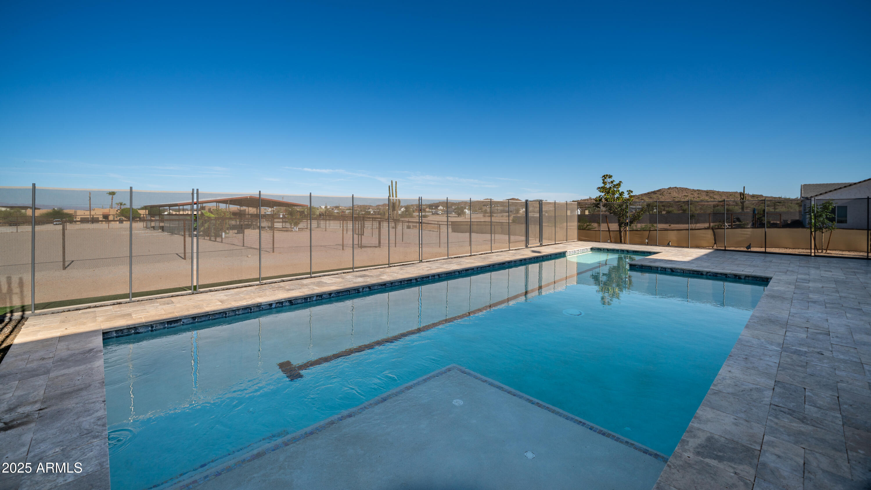 28621 N THOMPSON Road