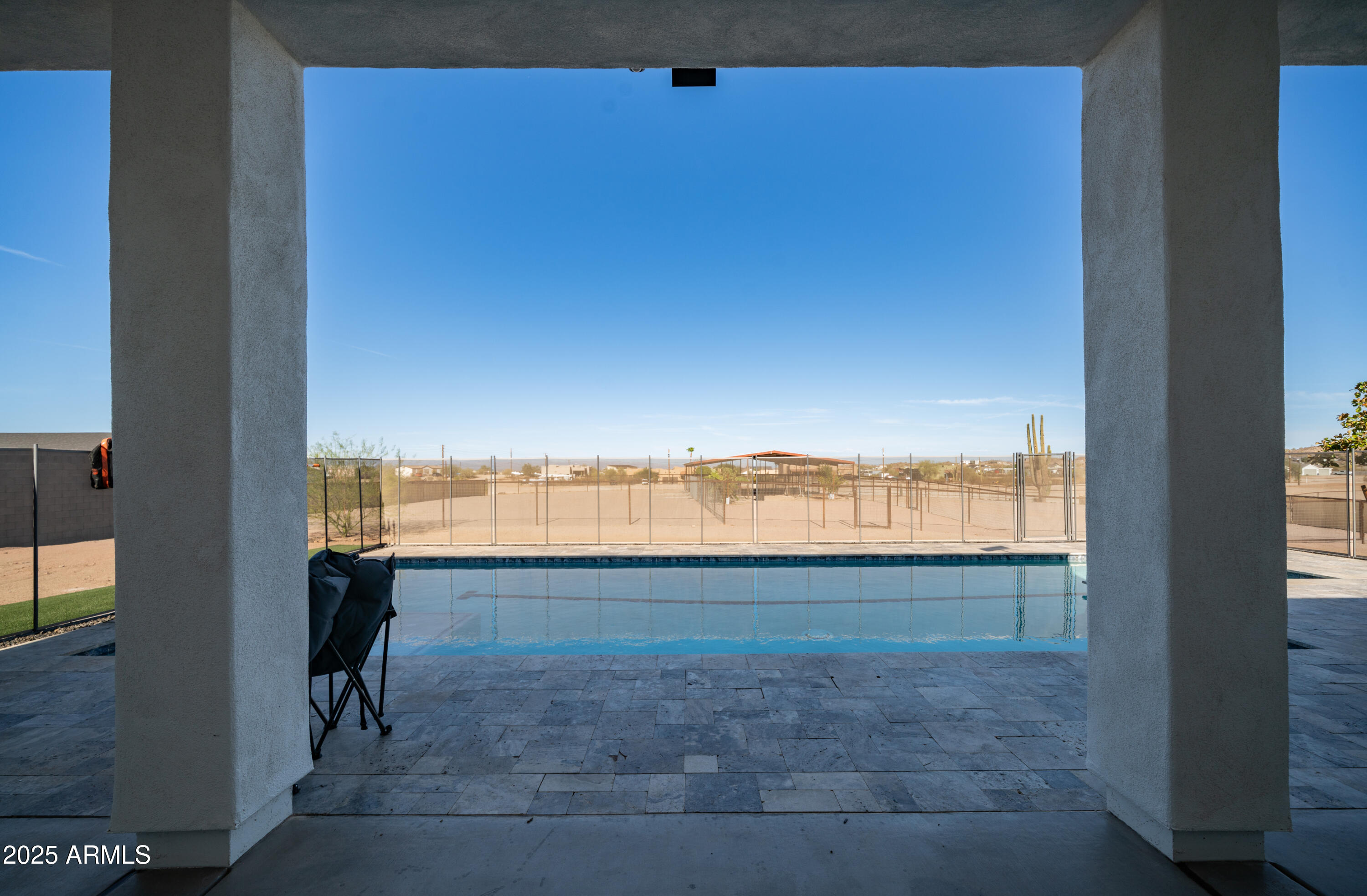 28621 N THOMPSON Road