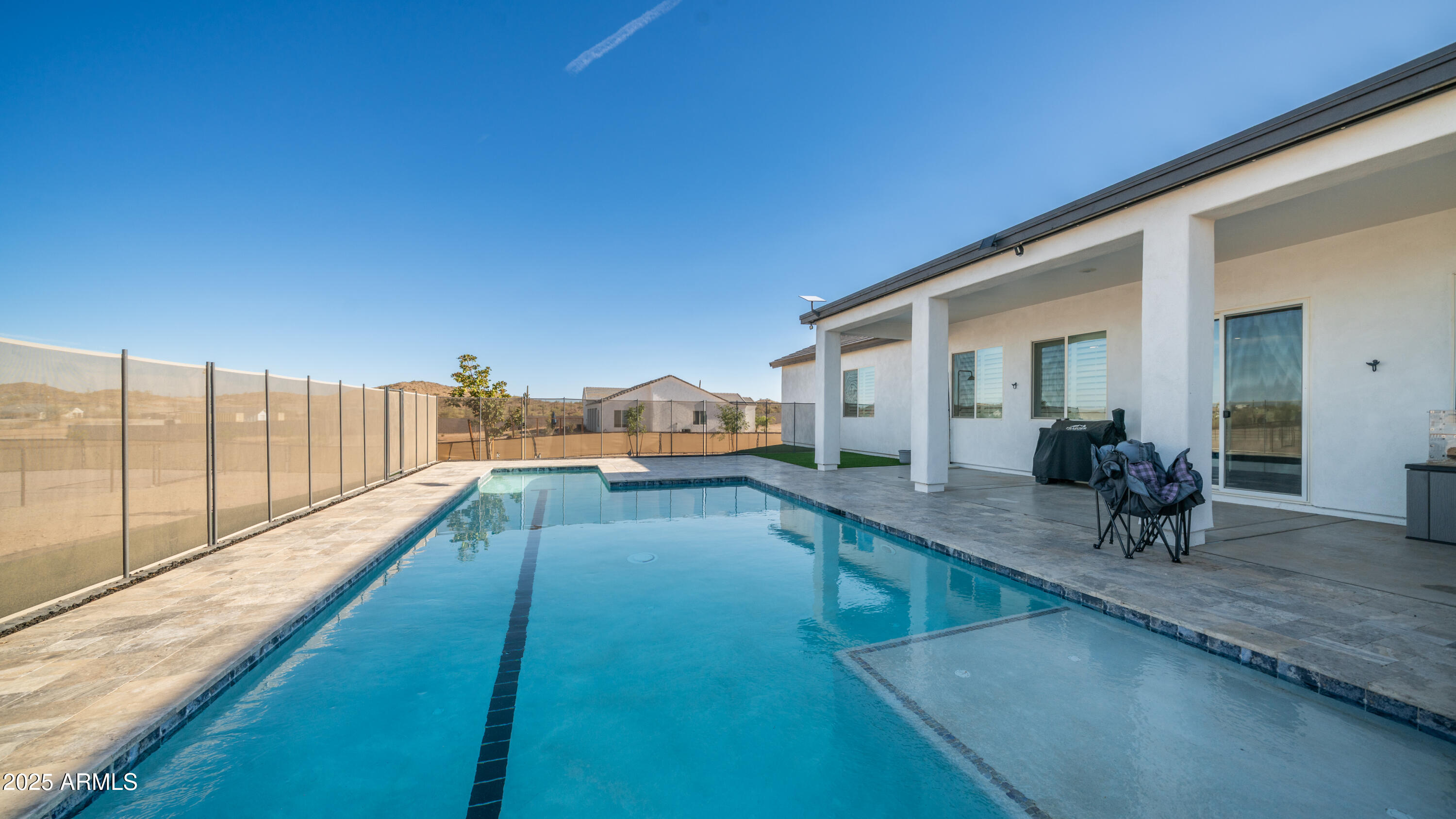 28621 N THOMPSON Road