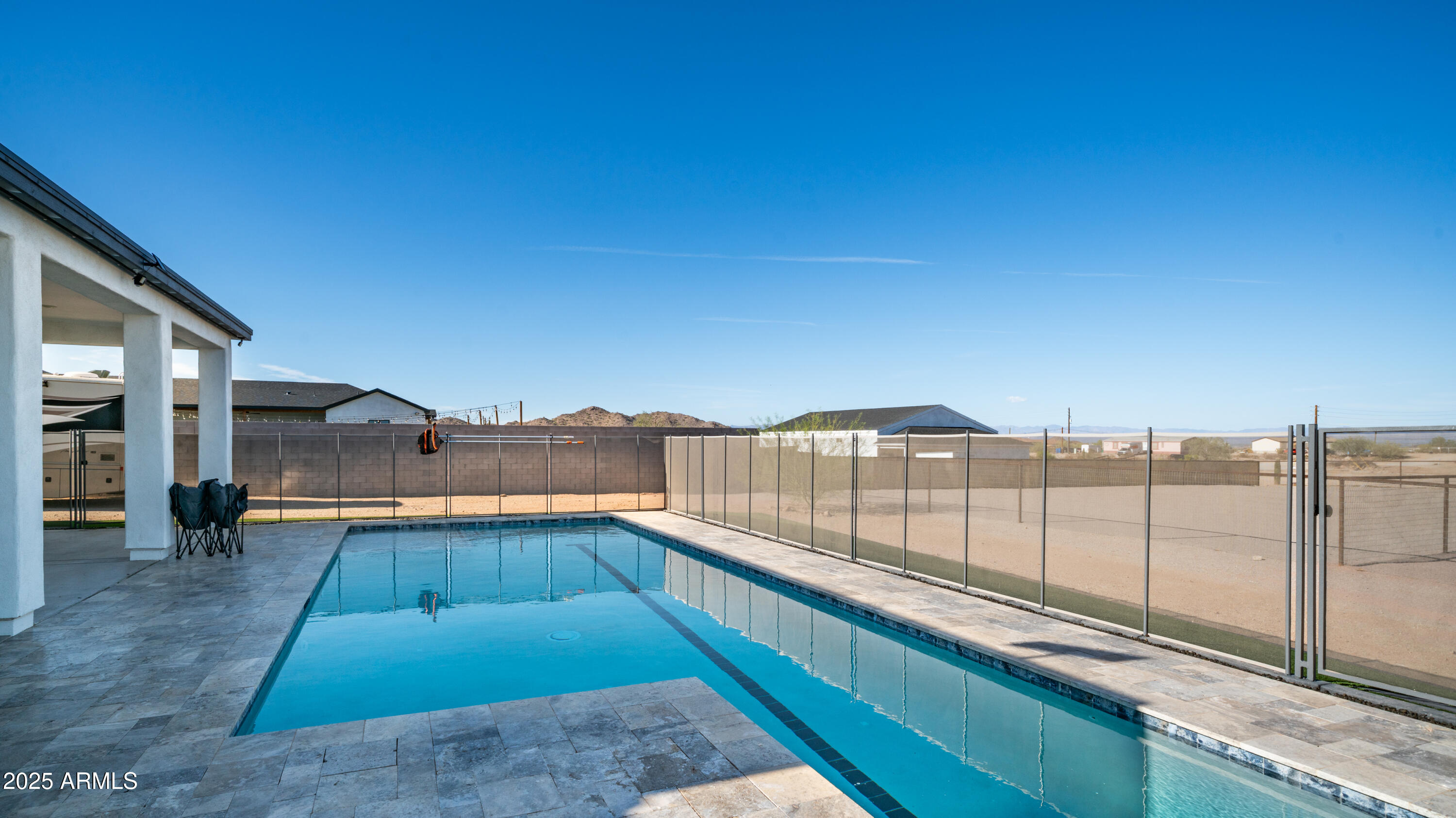 28621 N THOMPSON Road