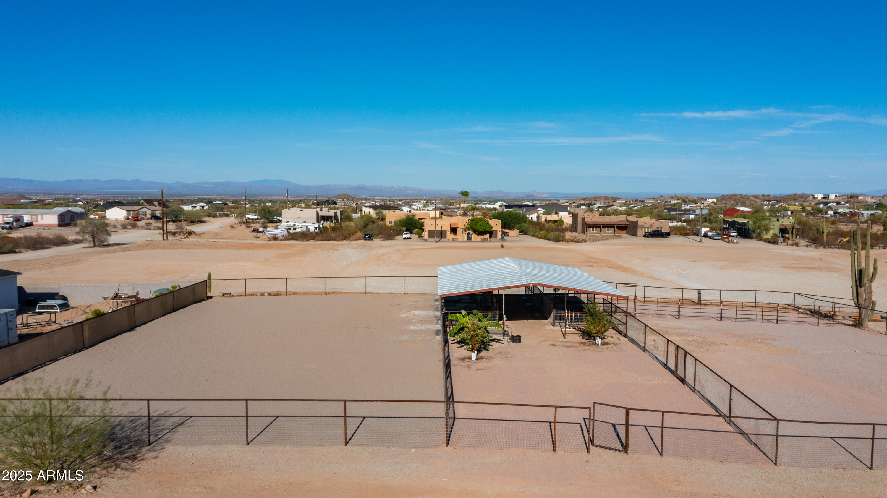 28621 N THOMPSON Road