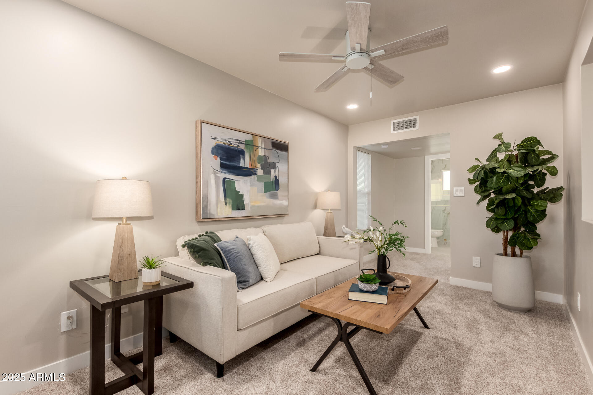 9527 E LAWNDALE Place