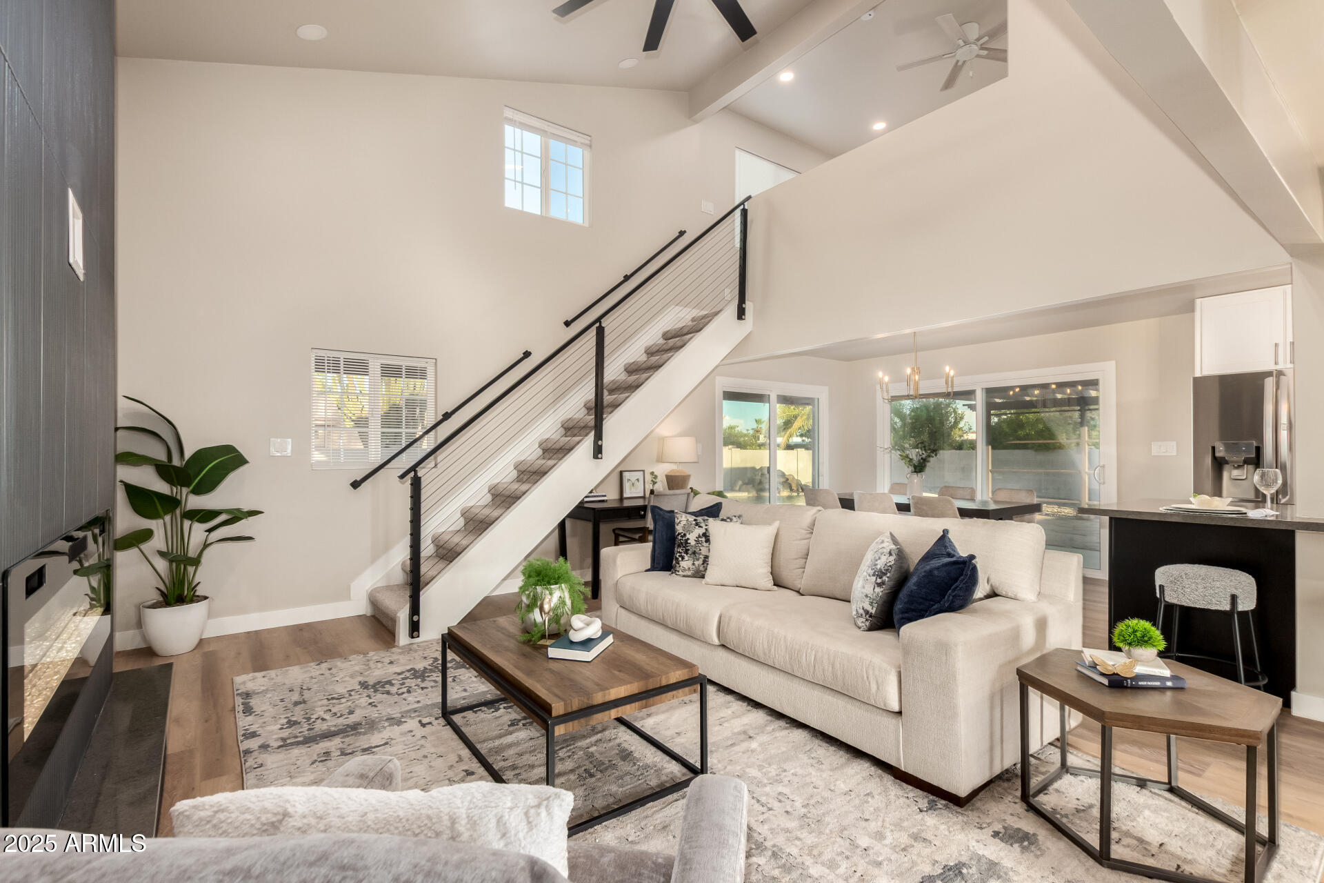 9527 E LAWNDALE Place