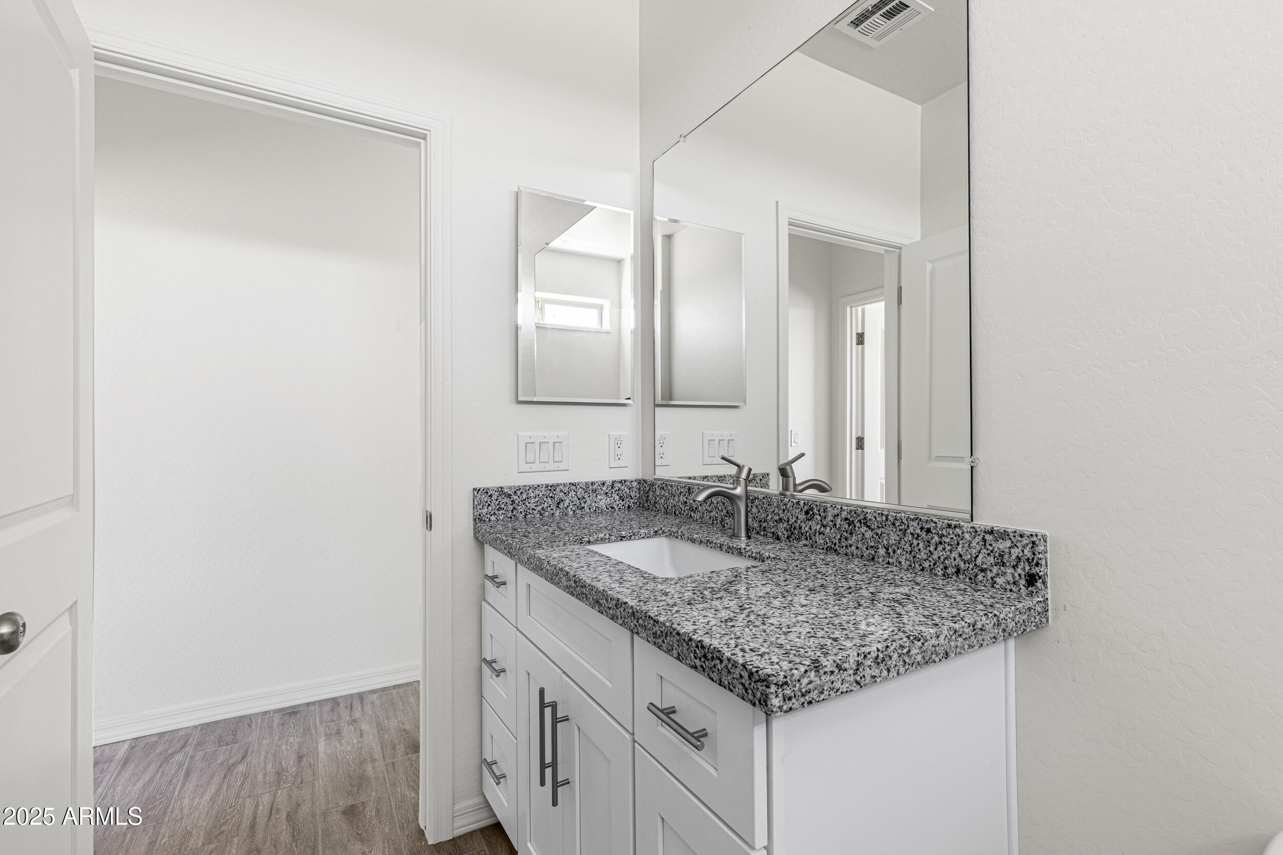 37238 W HARRISON Street