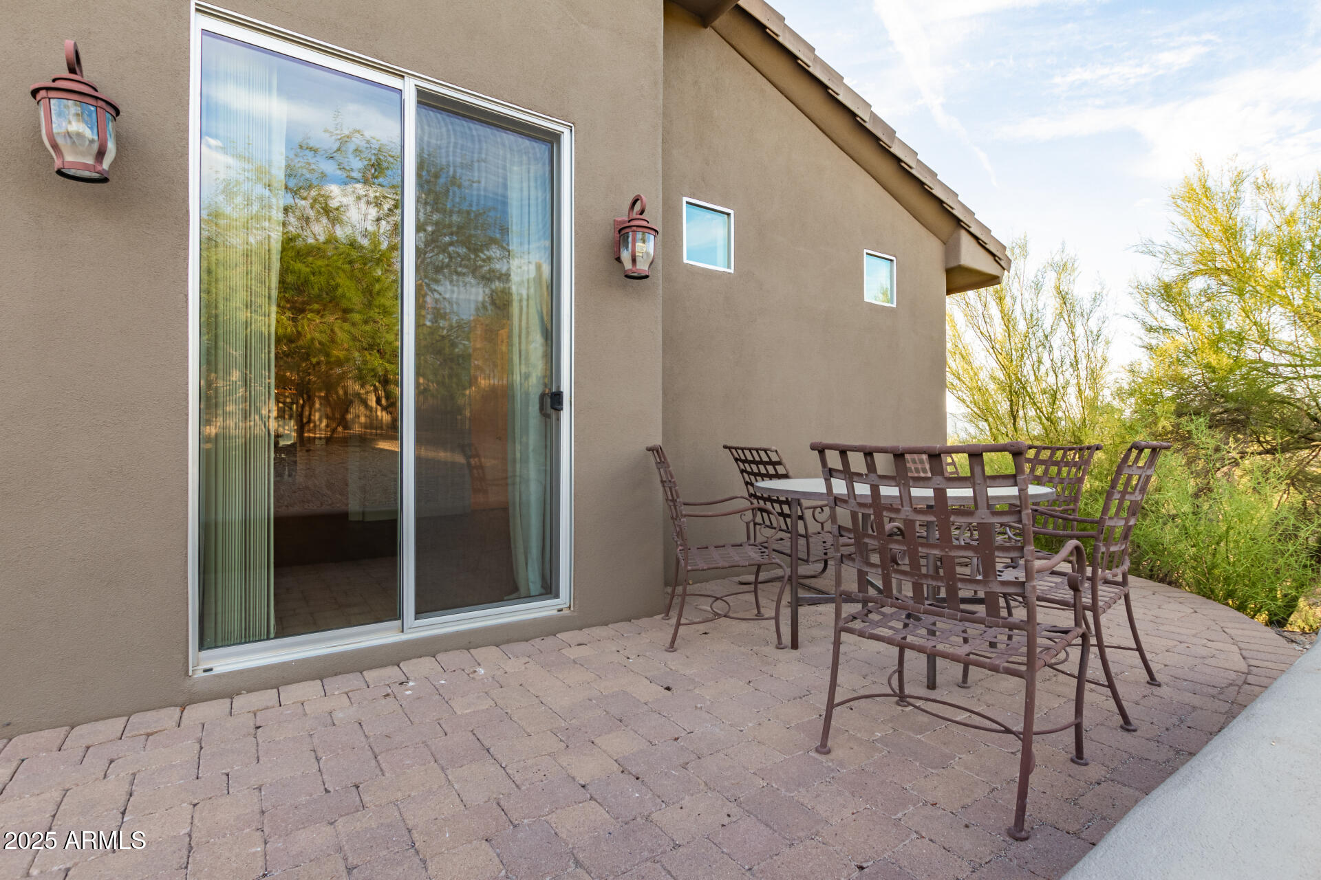 8102 E SERENE Street