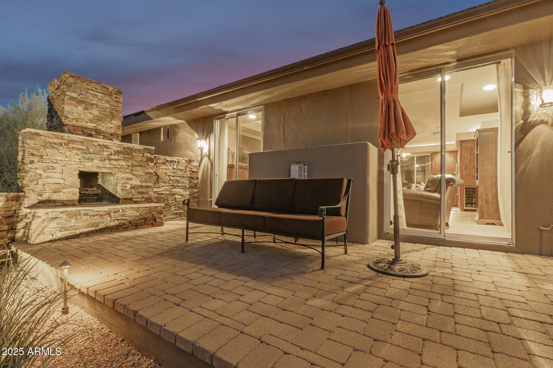 8102 E SERENE Street