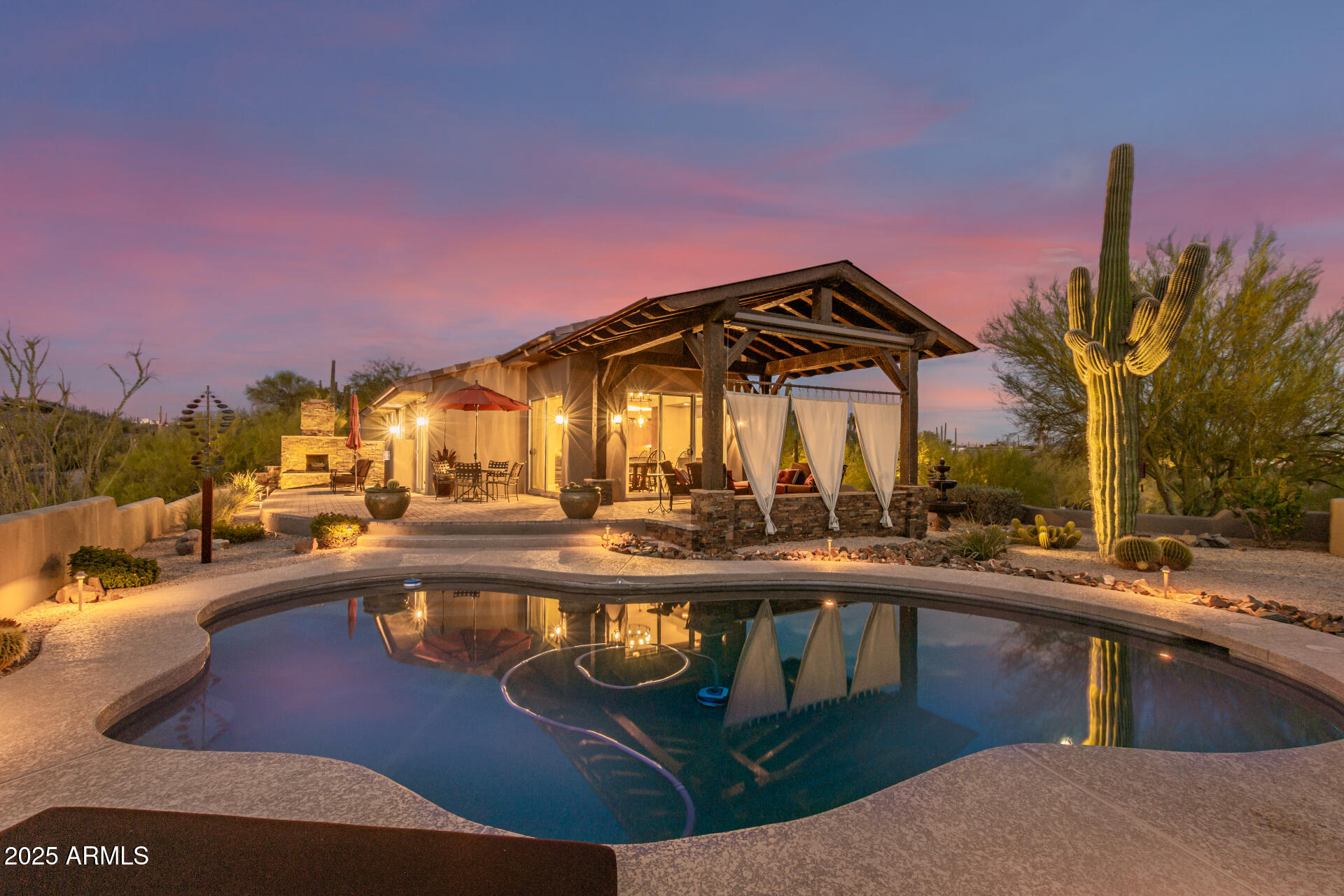 8102 E SERENE Street