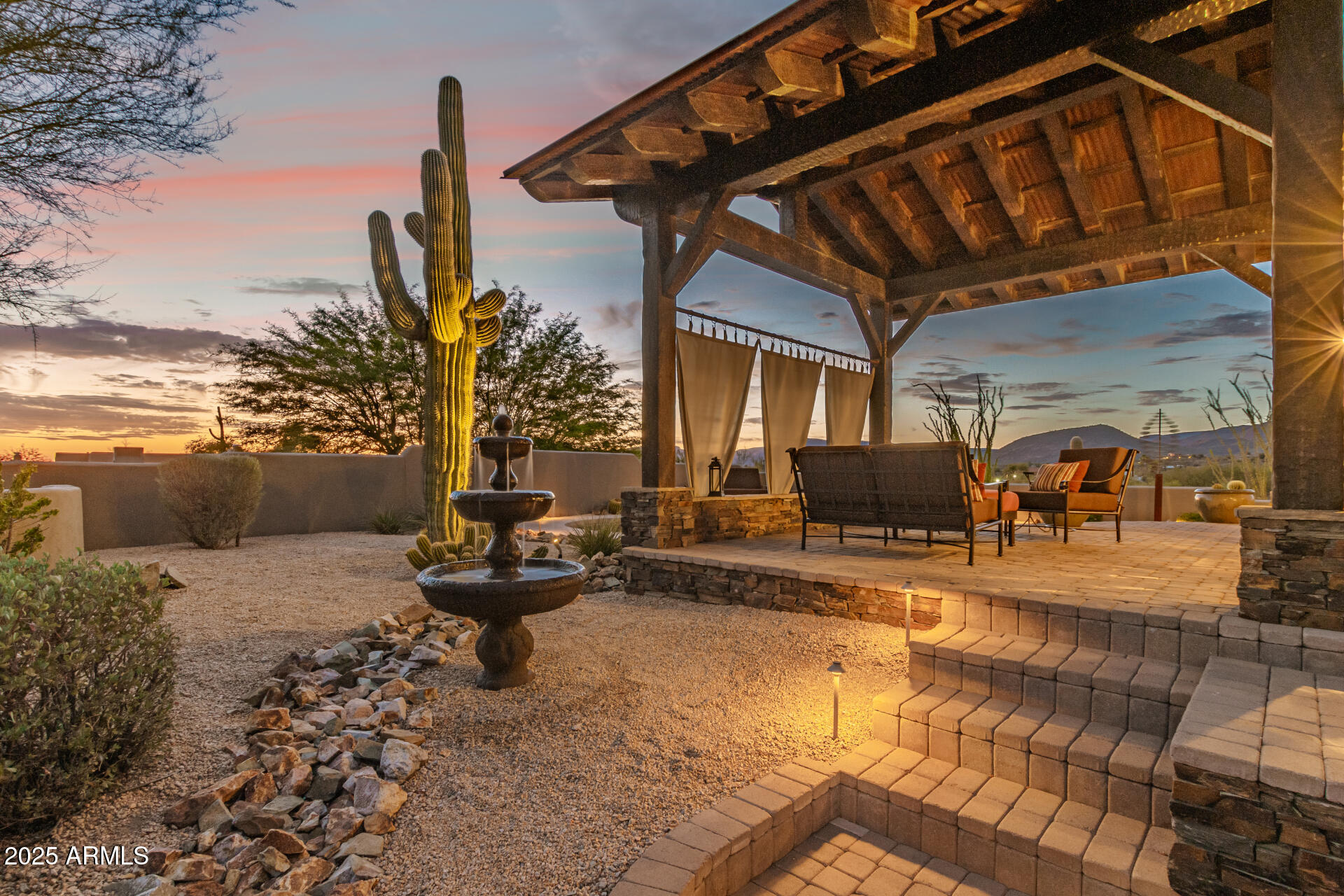 8102 E SERENE Street