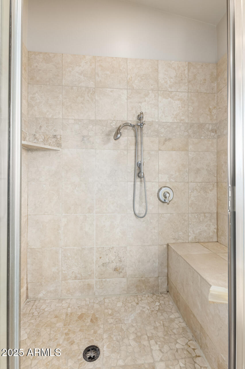 8102 E SERENE Street