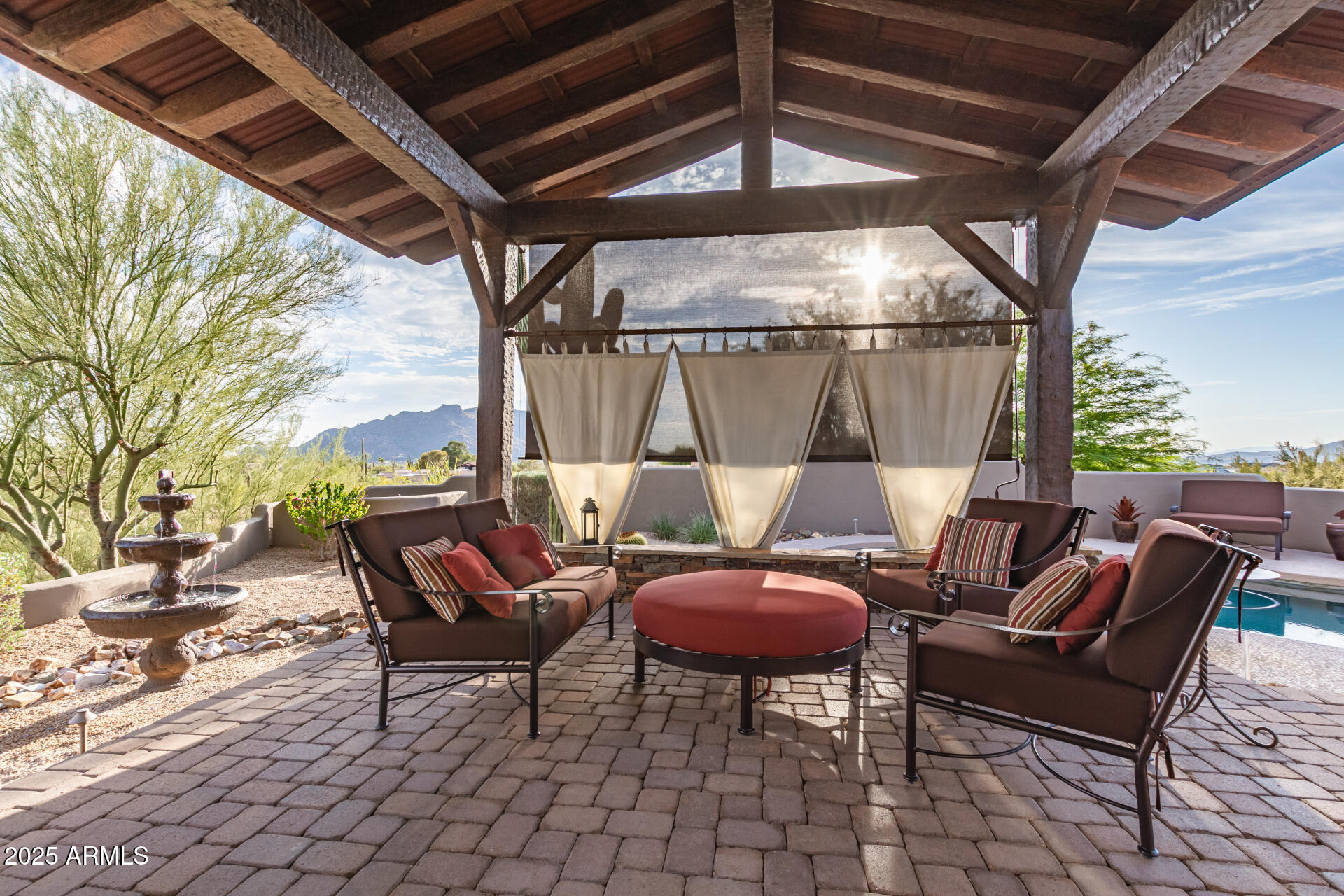 8102 E SERENE Street