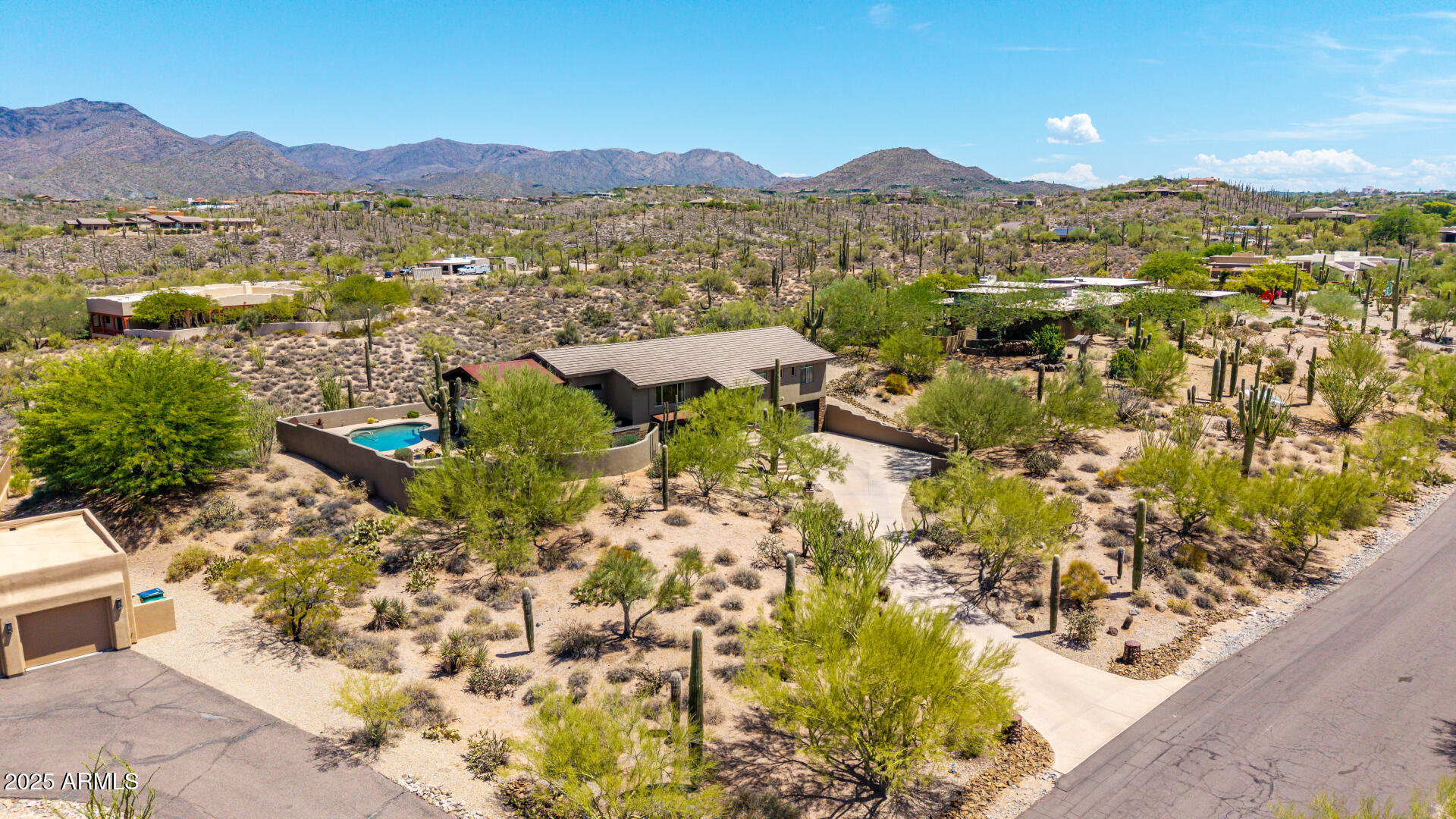 8102 E SERENE Street