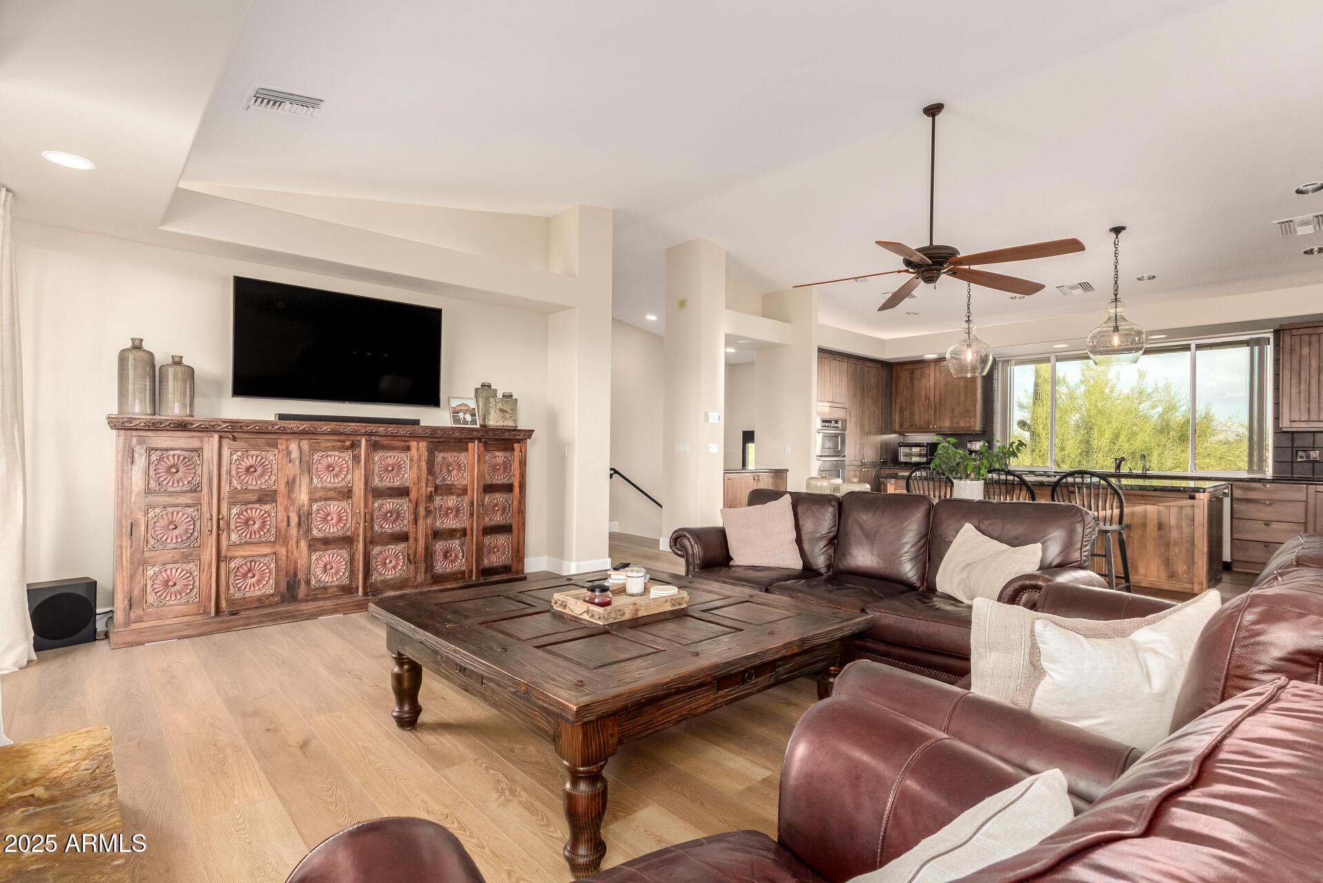 8102 E SERENE Street