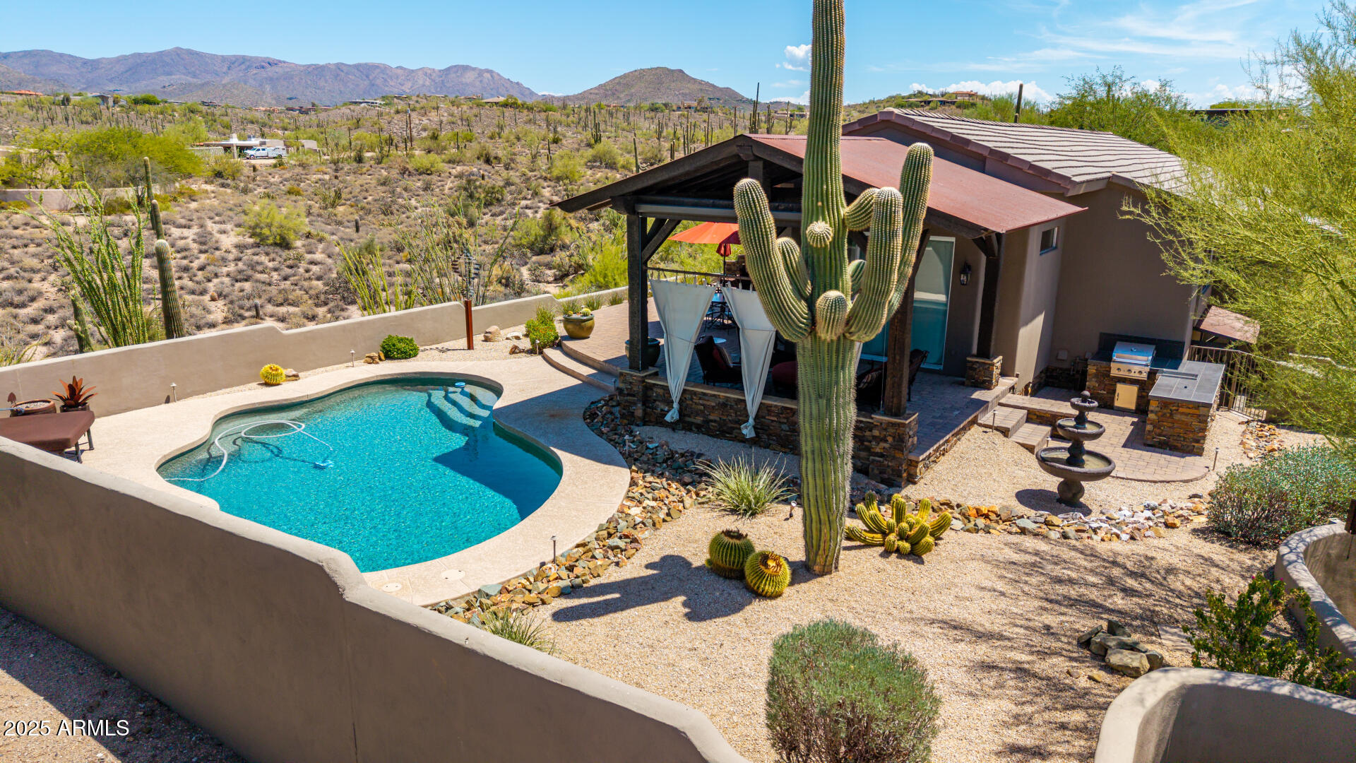 8102 E SERENE Street