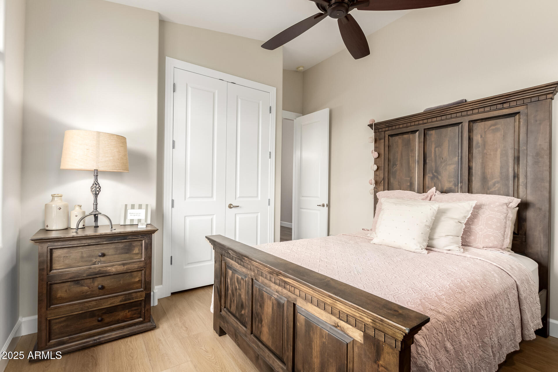 8102 E SERENE Street