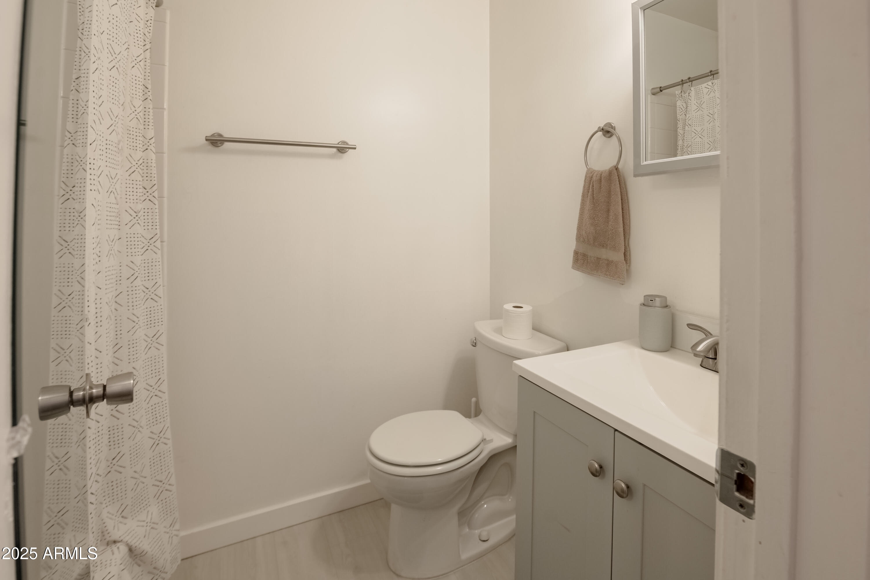 1320 E BETHANY HOME Road, 21