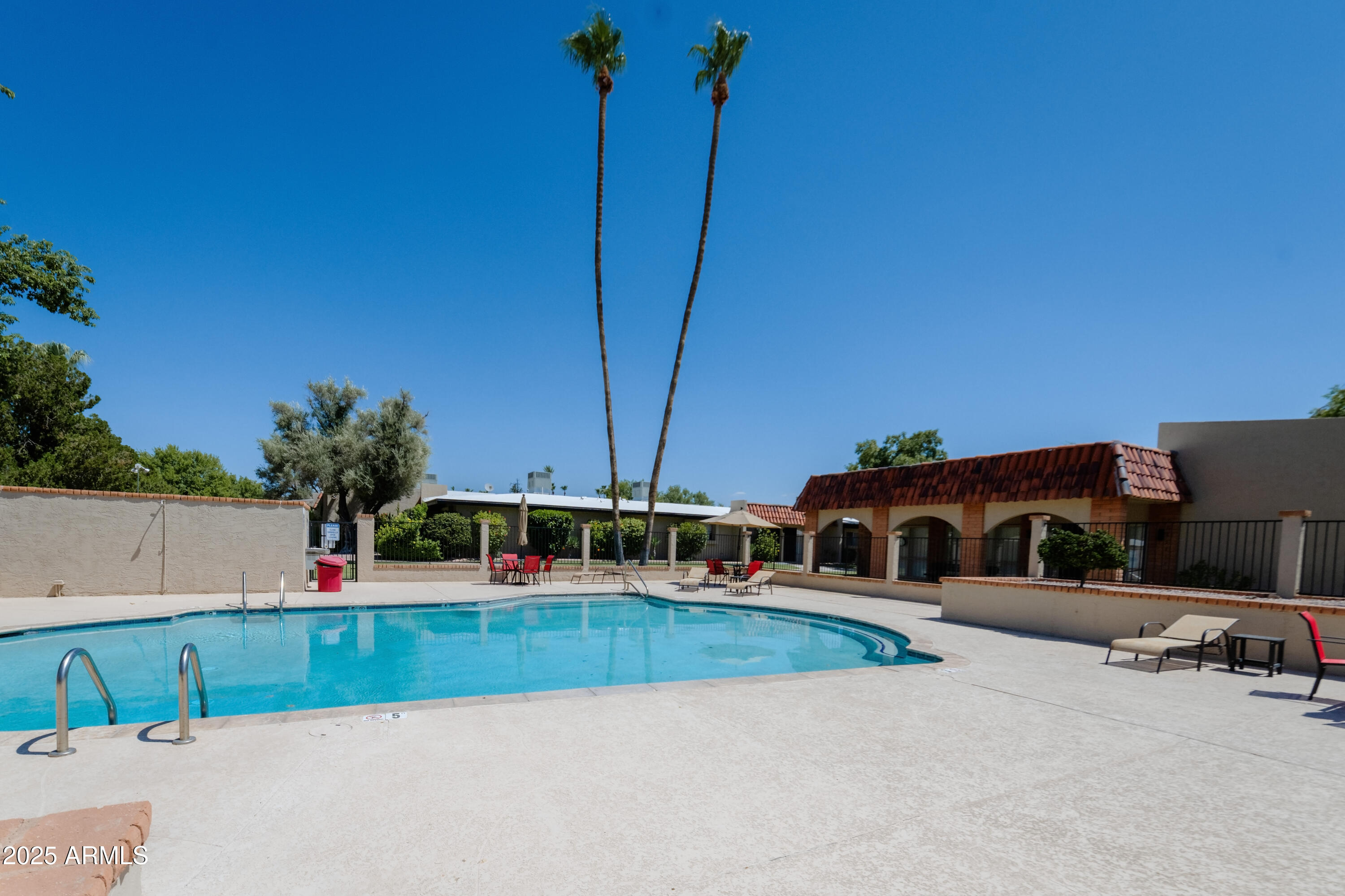 1320 E BETHANY HOME Road, 21