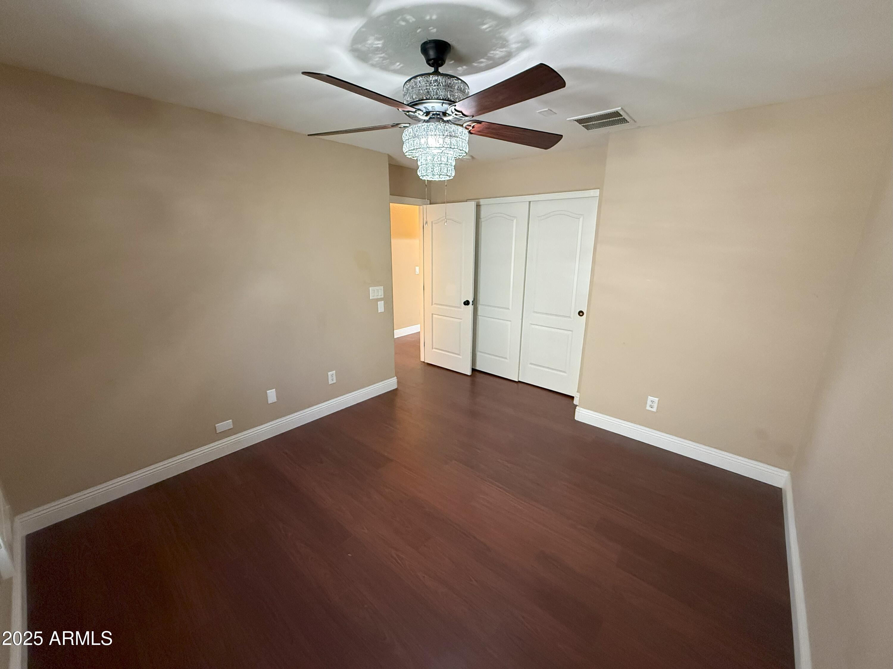 29410 W COLUMBUS Avenue