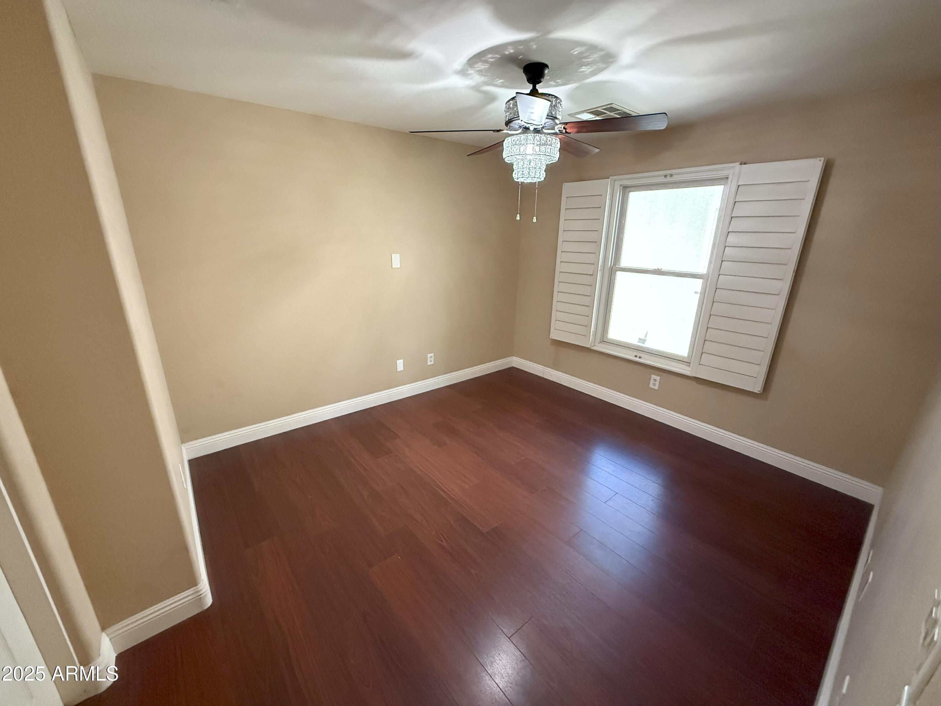 29410 W COLUMBUS Avenue