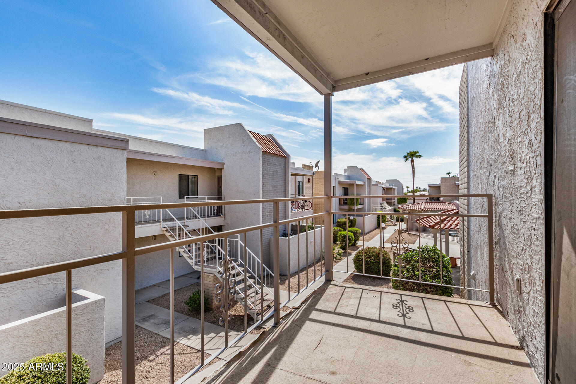 16635 N CAVE CREEK Road, 215