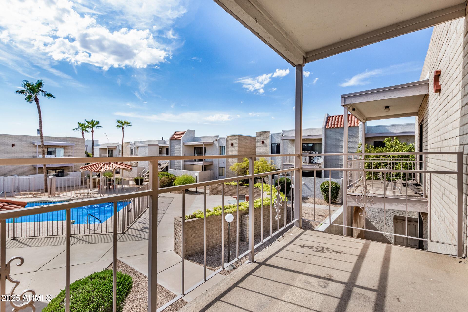 16635 N CAVE CREEK Road, 215