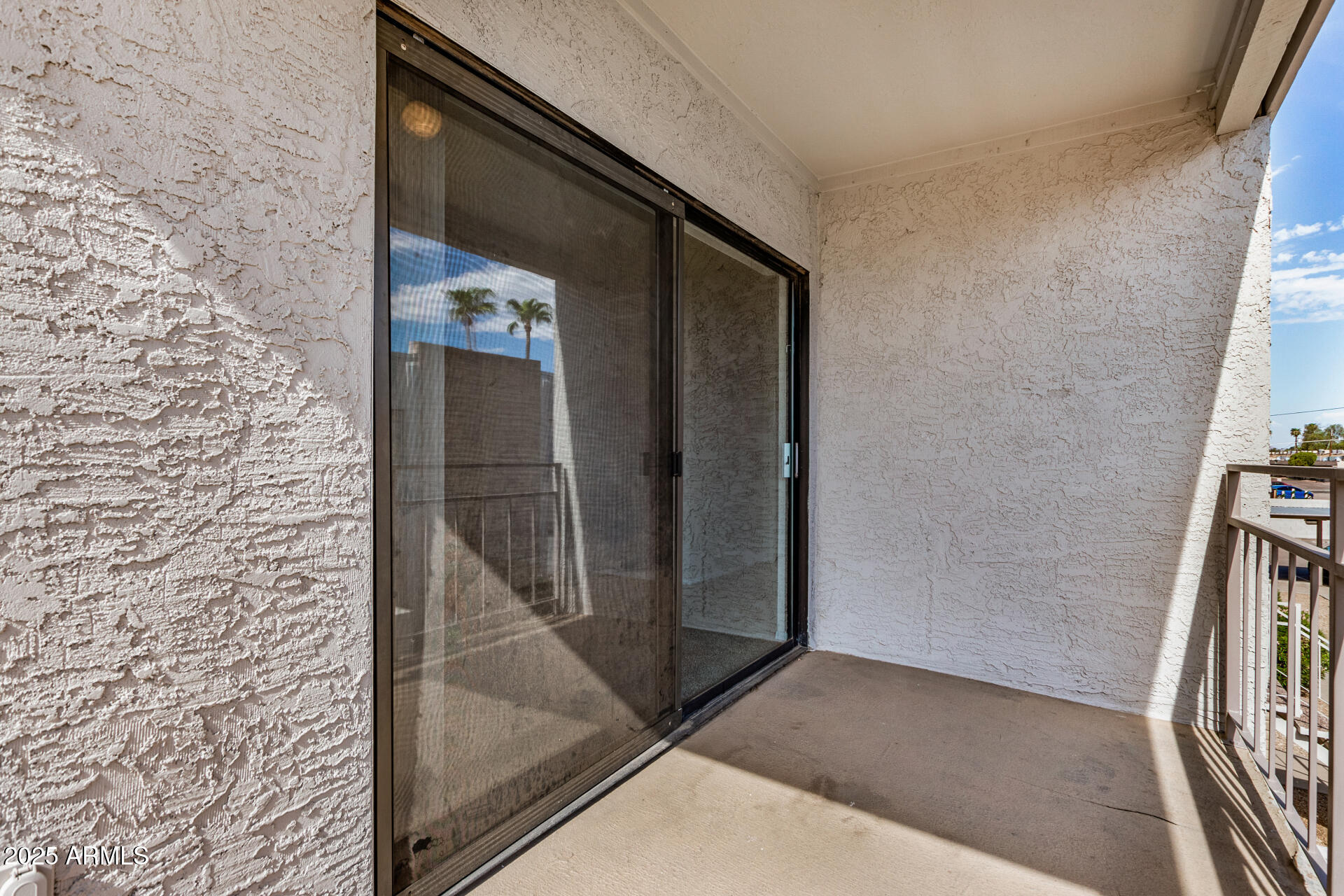 16635 N CAVE CREEK Road, 215