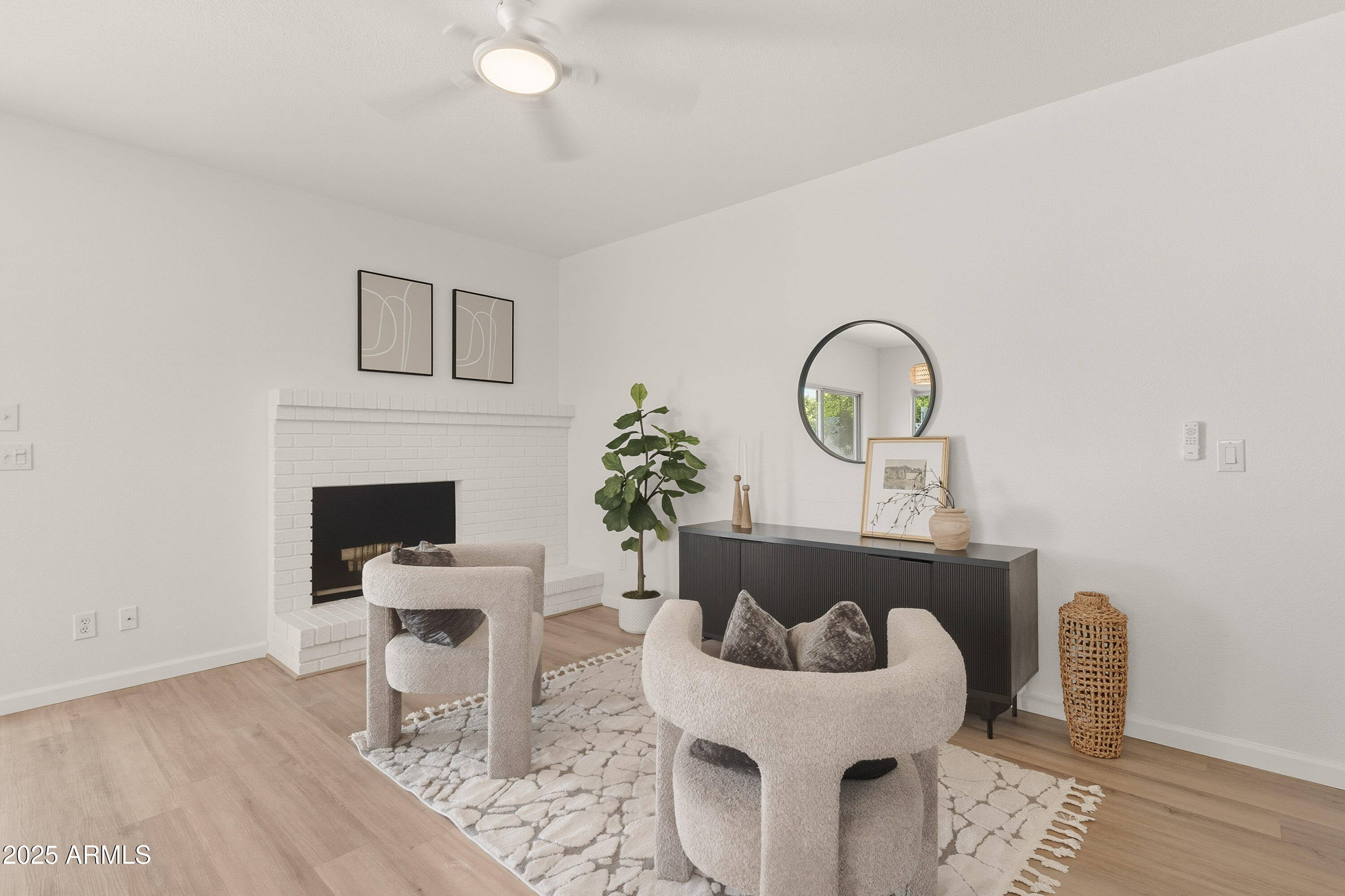 9045 E LUPINE Avenue