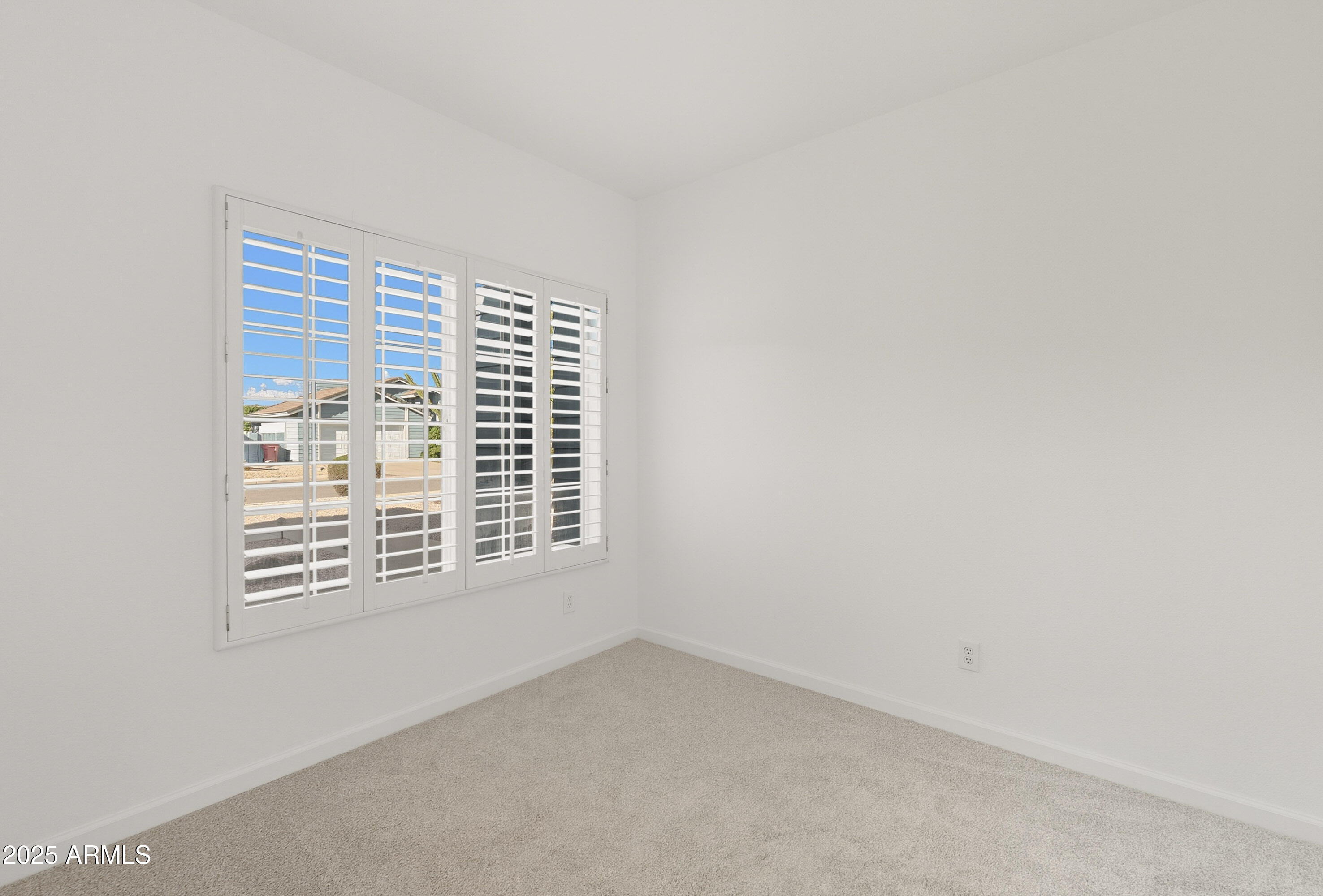 9045 E LUPINE Avenue