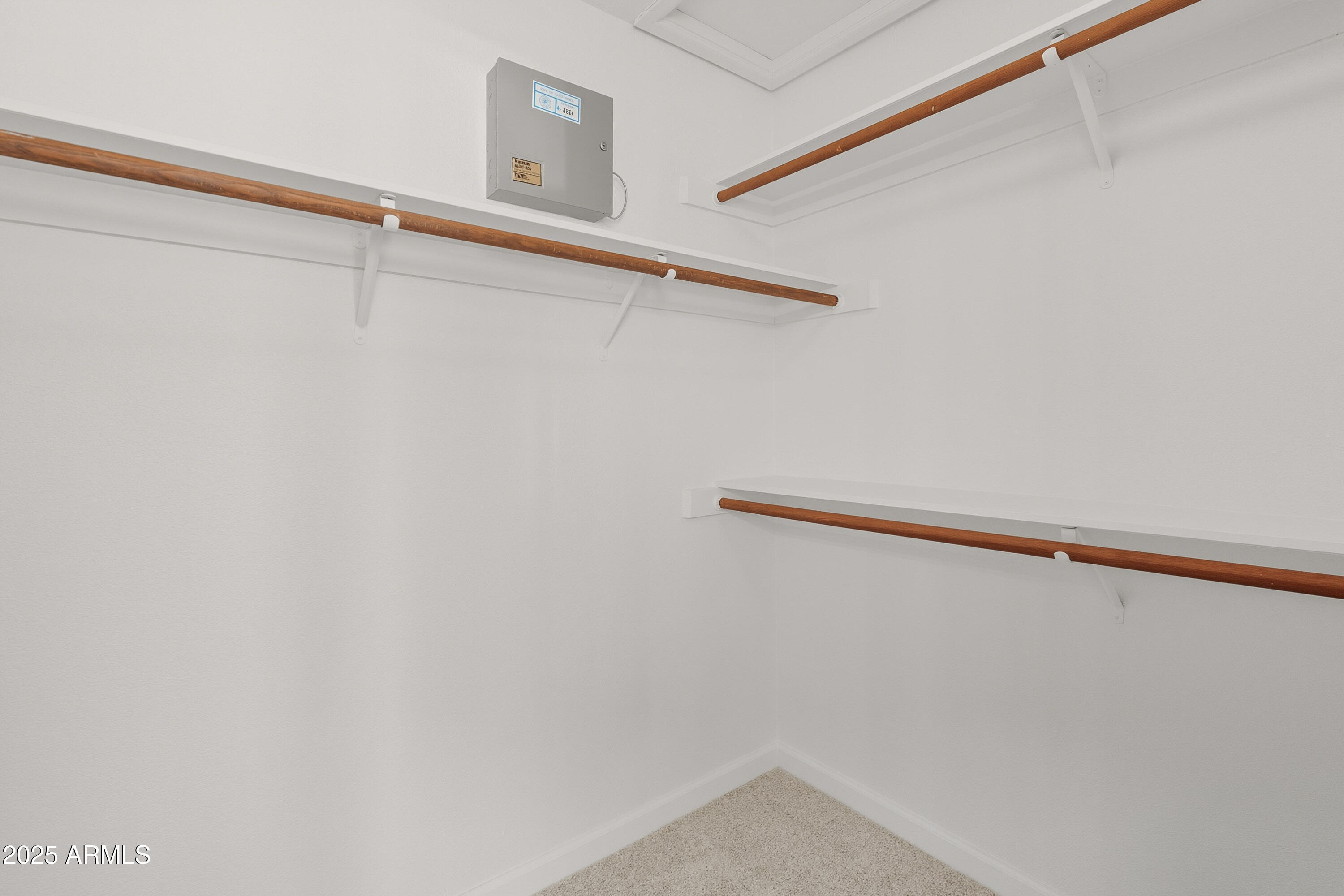 9045 E LUPINE Avenue