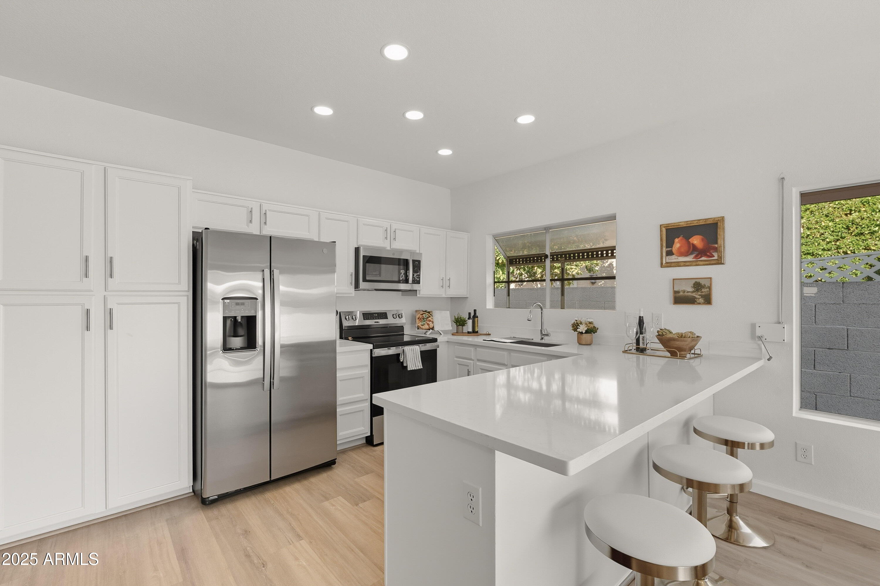 9045 E LUPINE Avenue