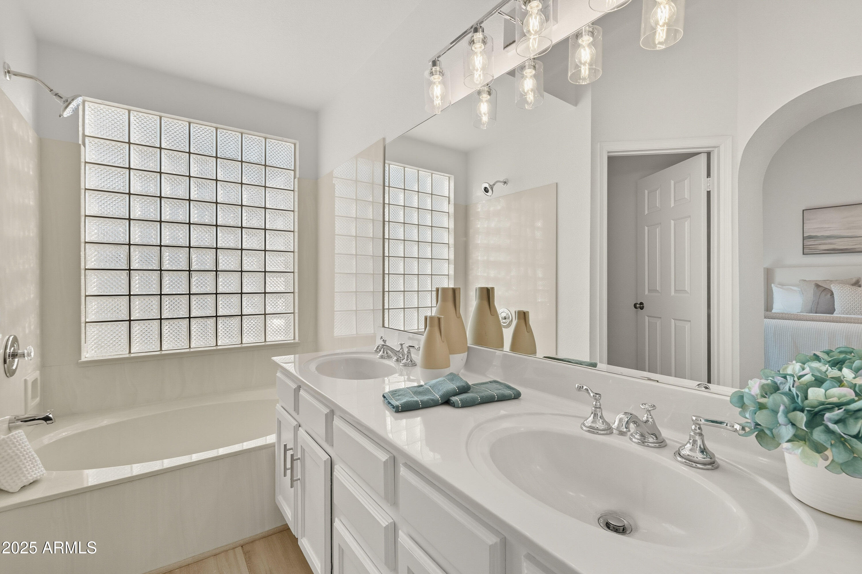 9045 E LUPINE Avenue