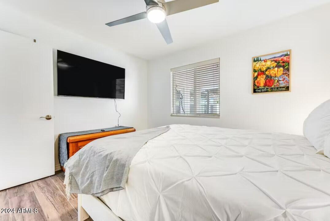 4258 E DECATUR Street