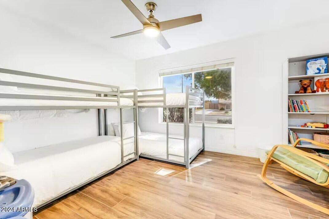 4258 E DECATUR Street