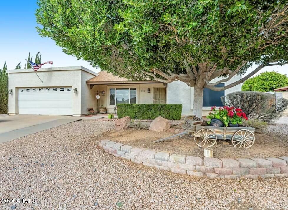 4258 E DECATUR Street