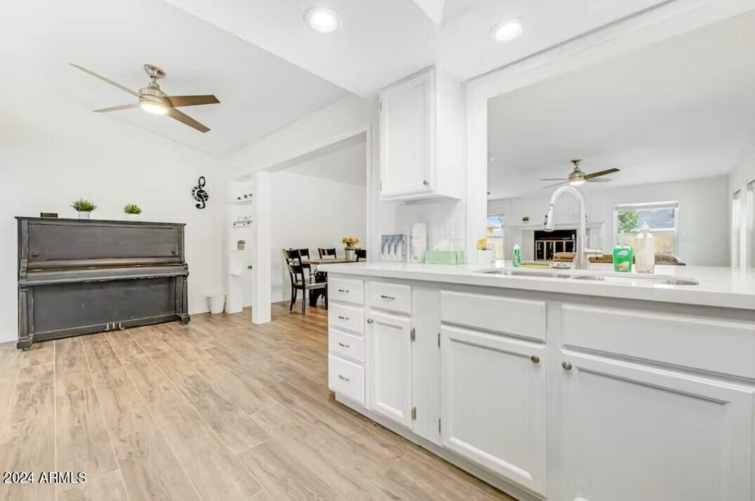 4258 E DECATUR Street