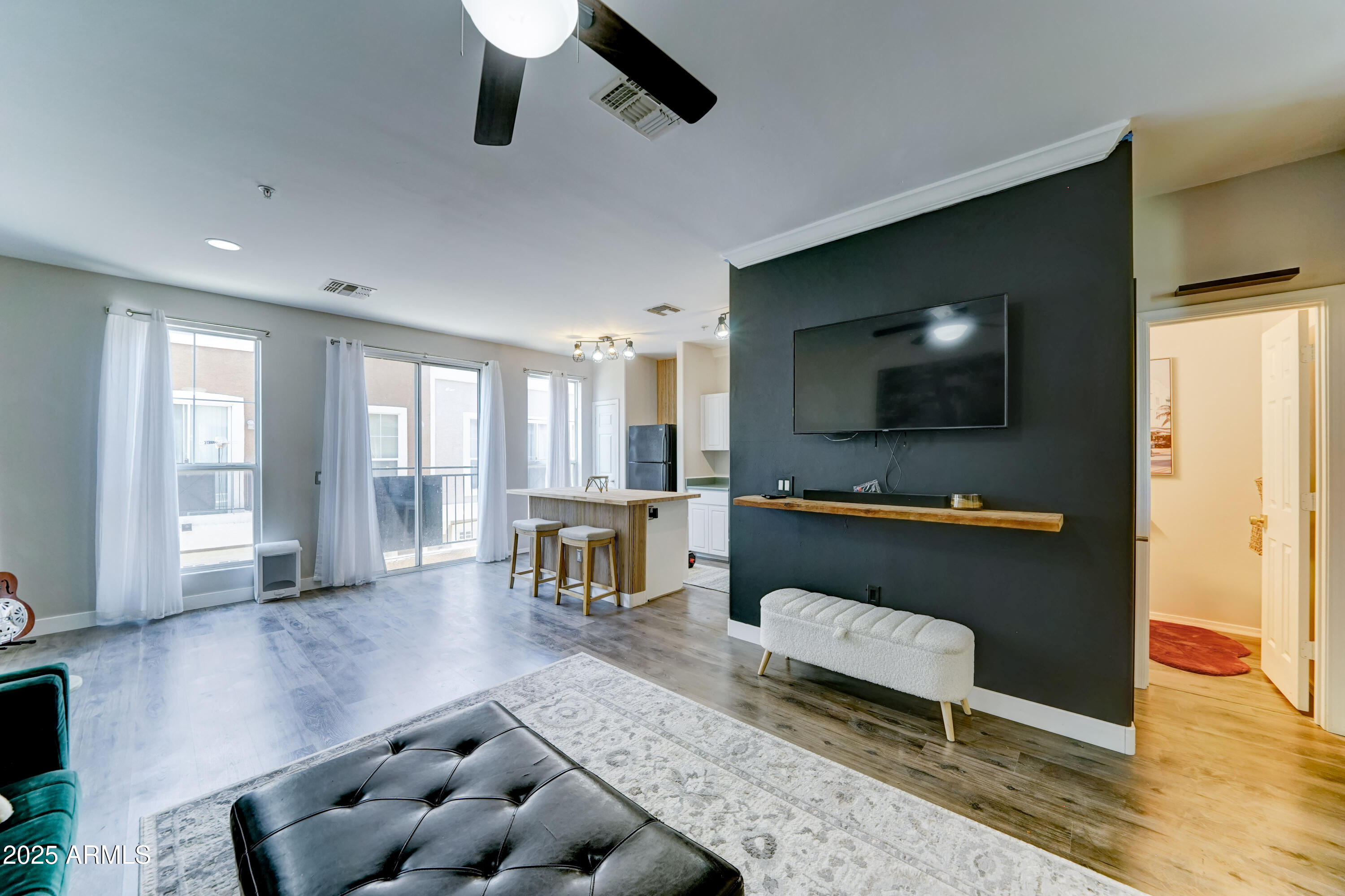 22125 N 29TH Avenue, 121