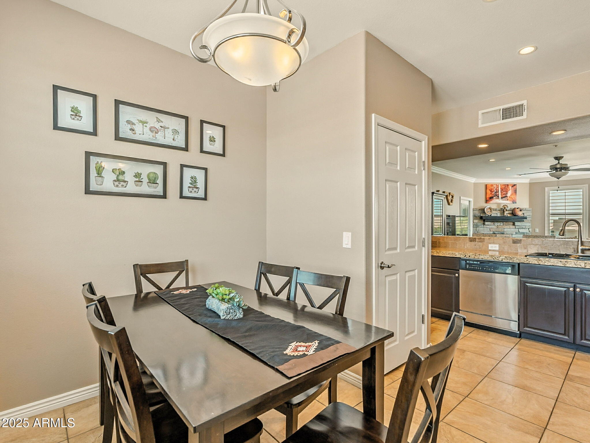 19777 N 76TH Street, 3152