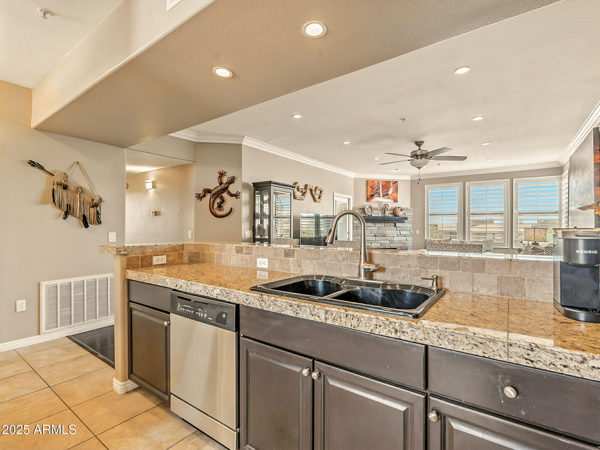 19777 N 76TH Street, 3152