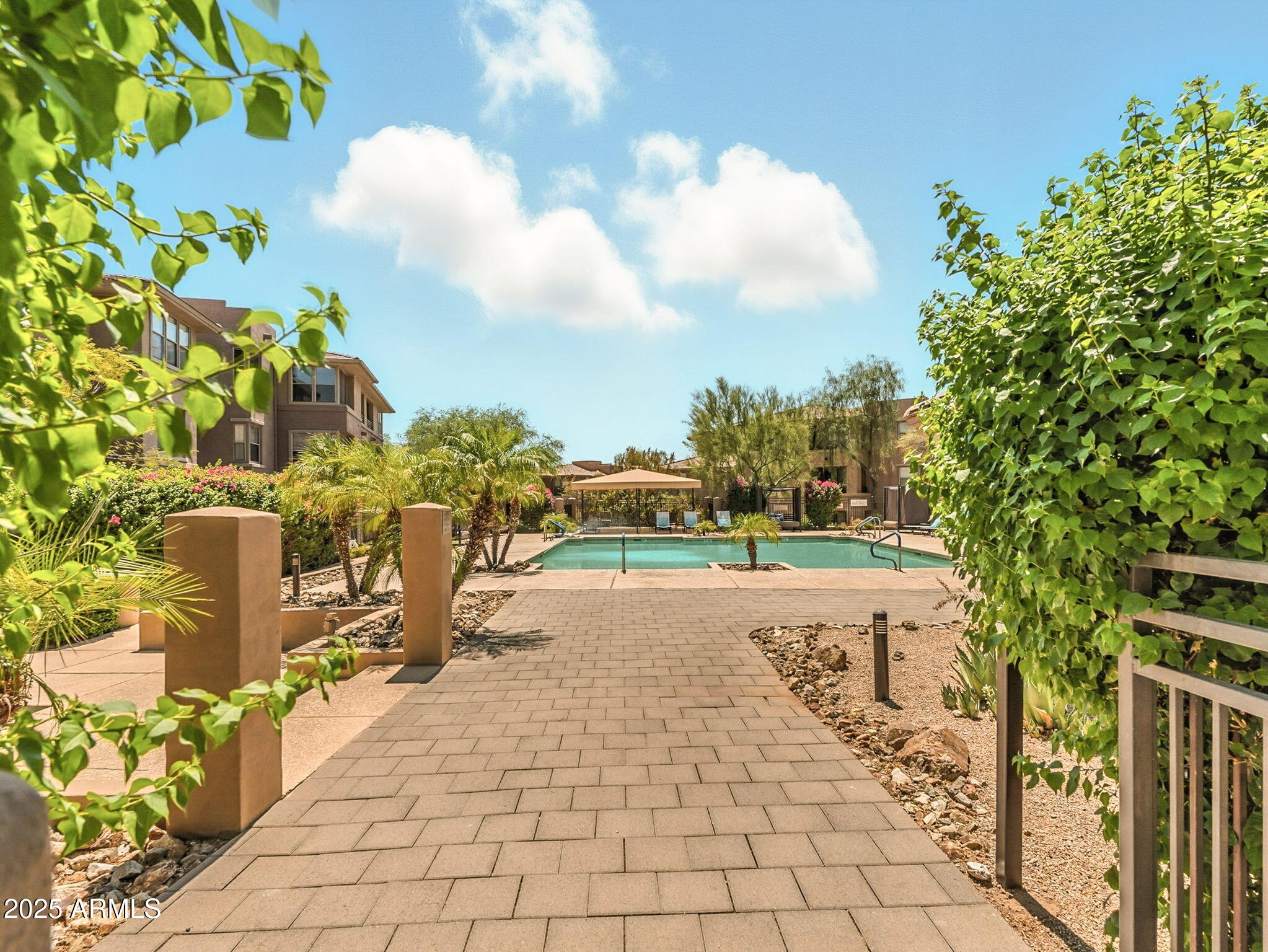 19777 N 76TH Street, 3152