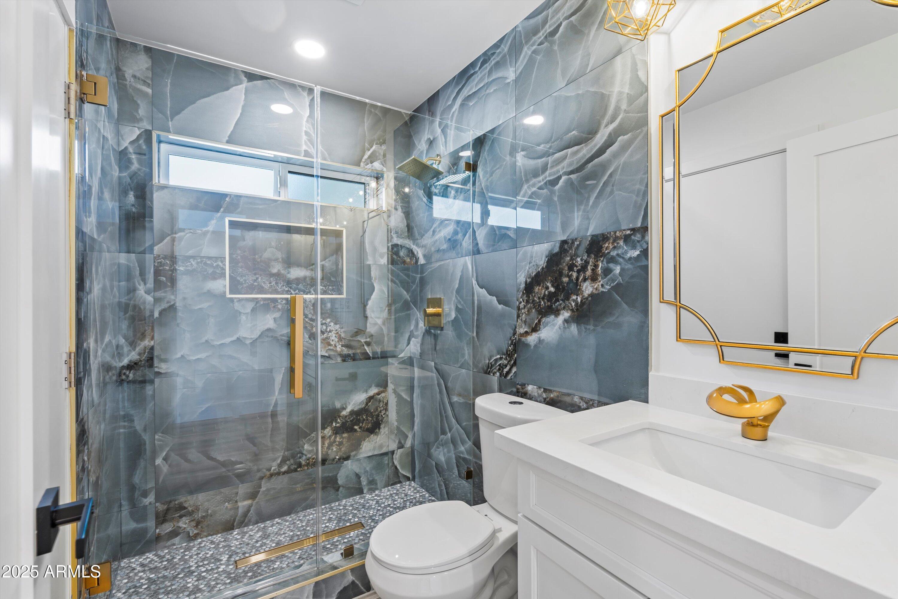 7225 E HARMONT Drive