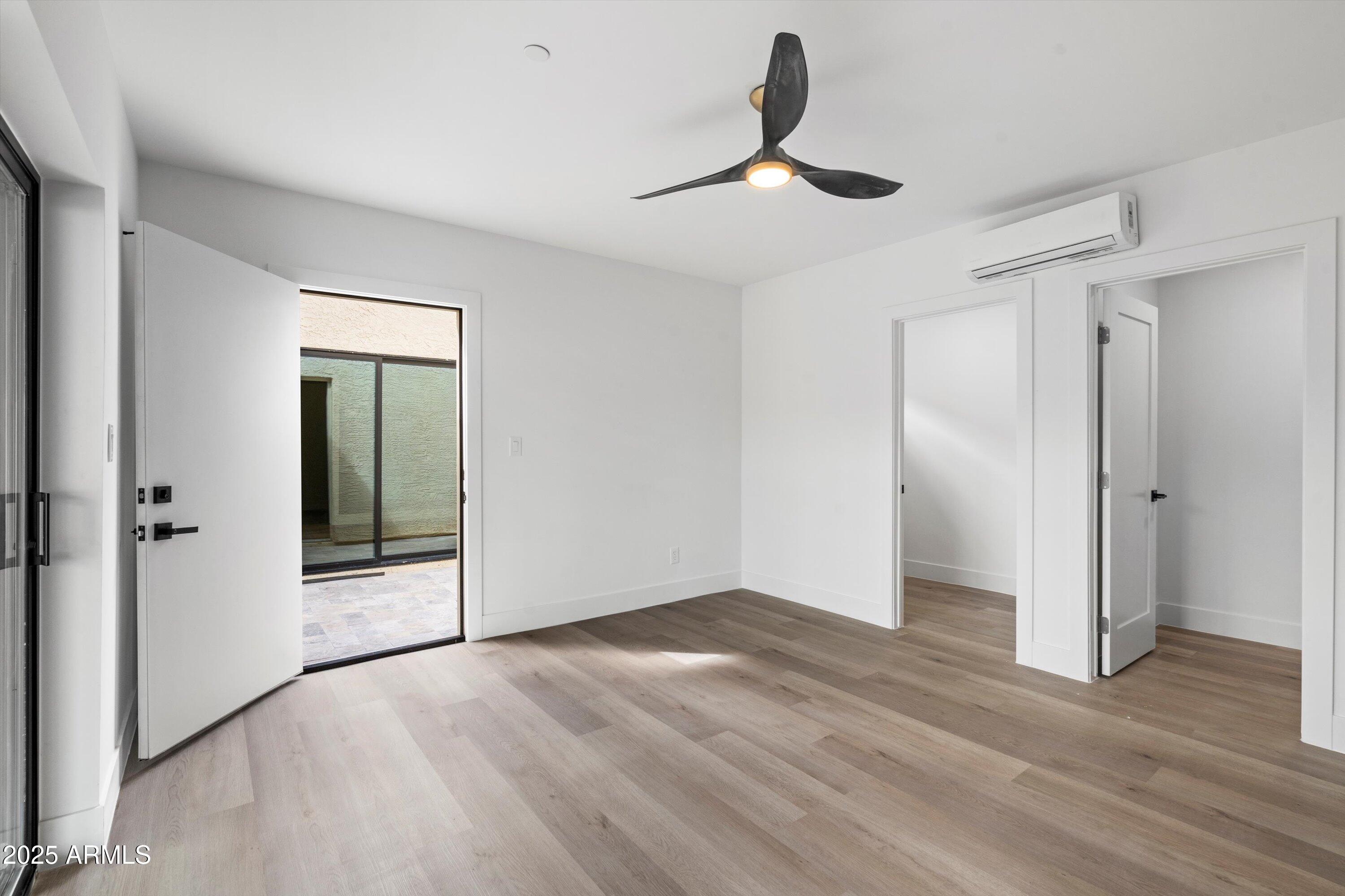 7225 E HARMONT Drive