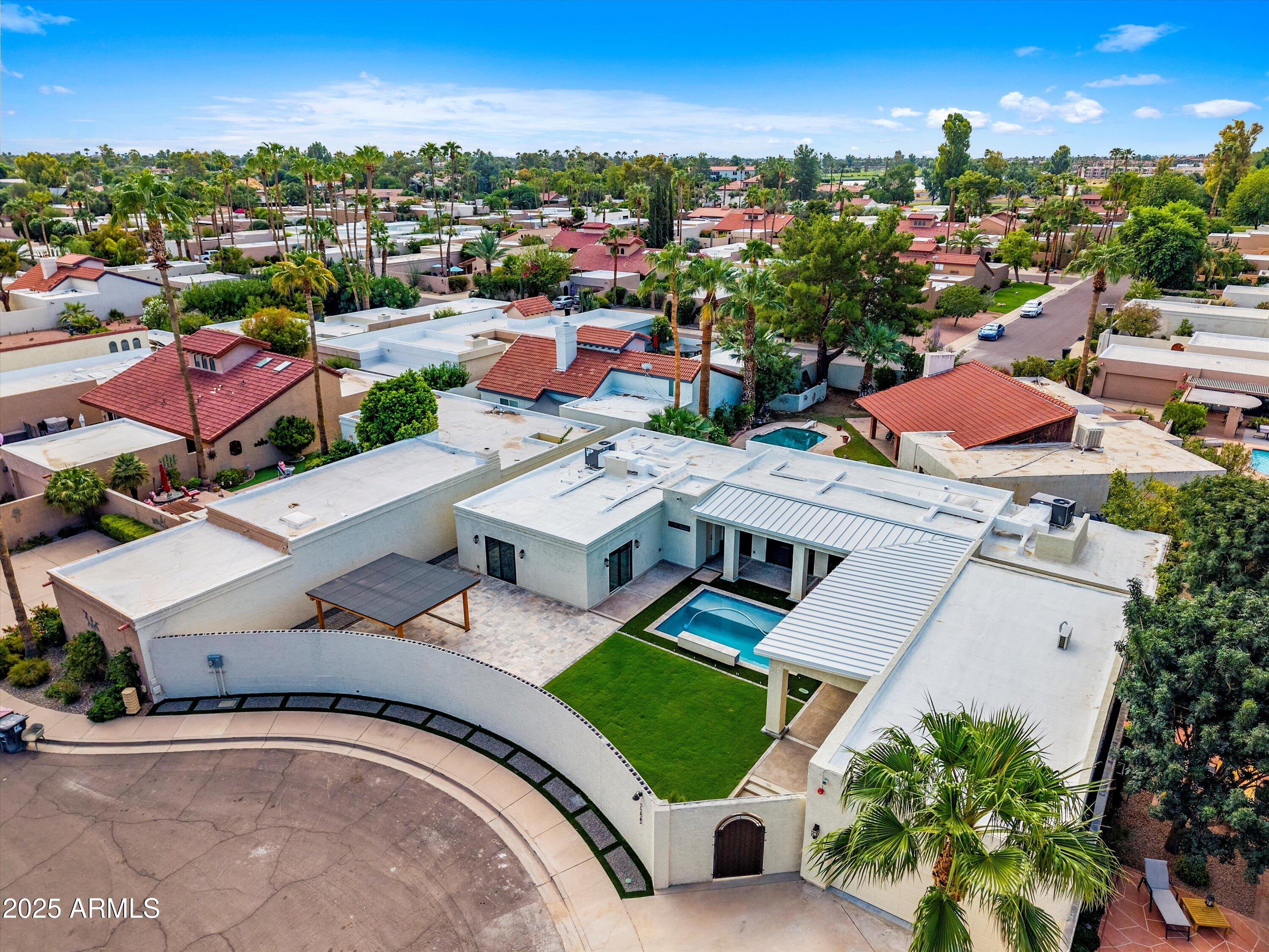 7225 E HARMONT Drive