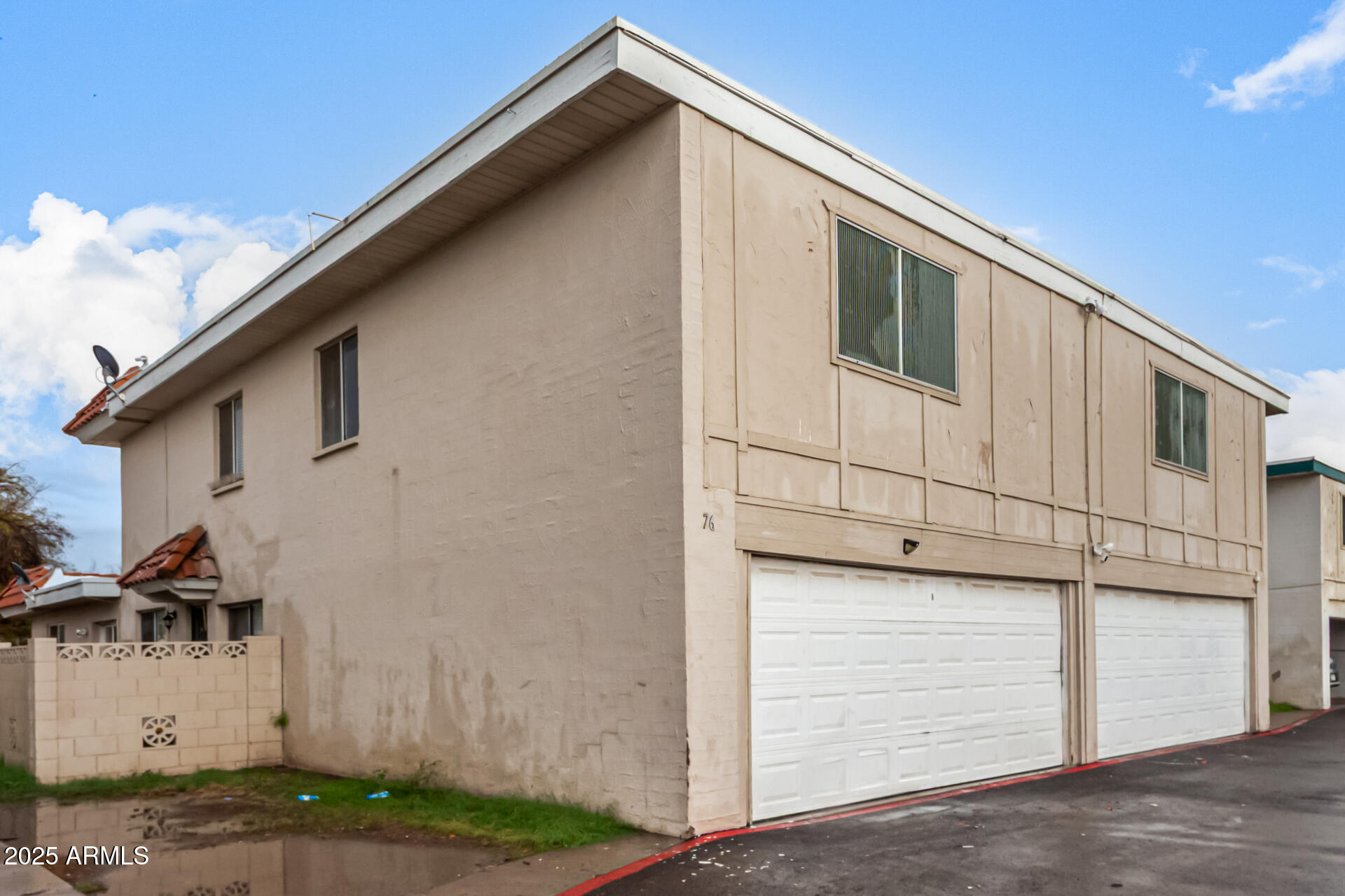 2133 W TURNEY Avenue, D76