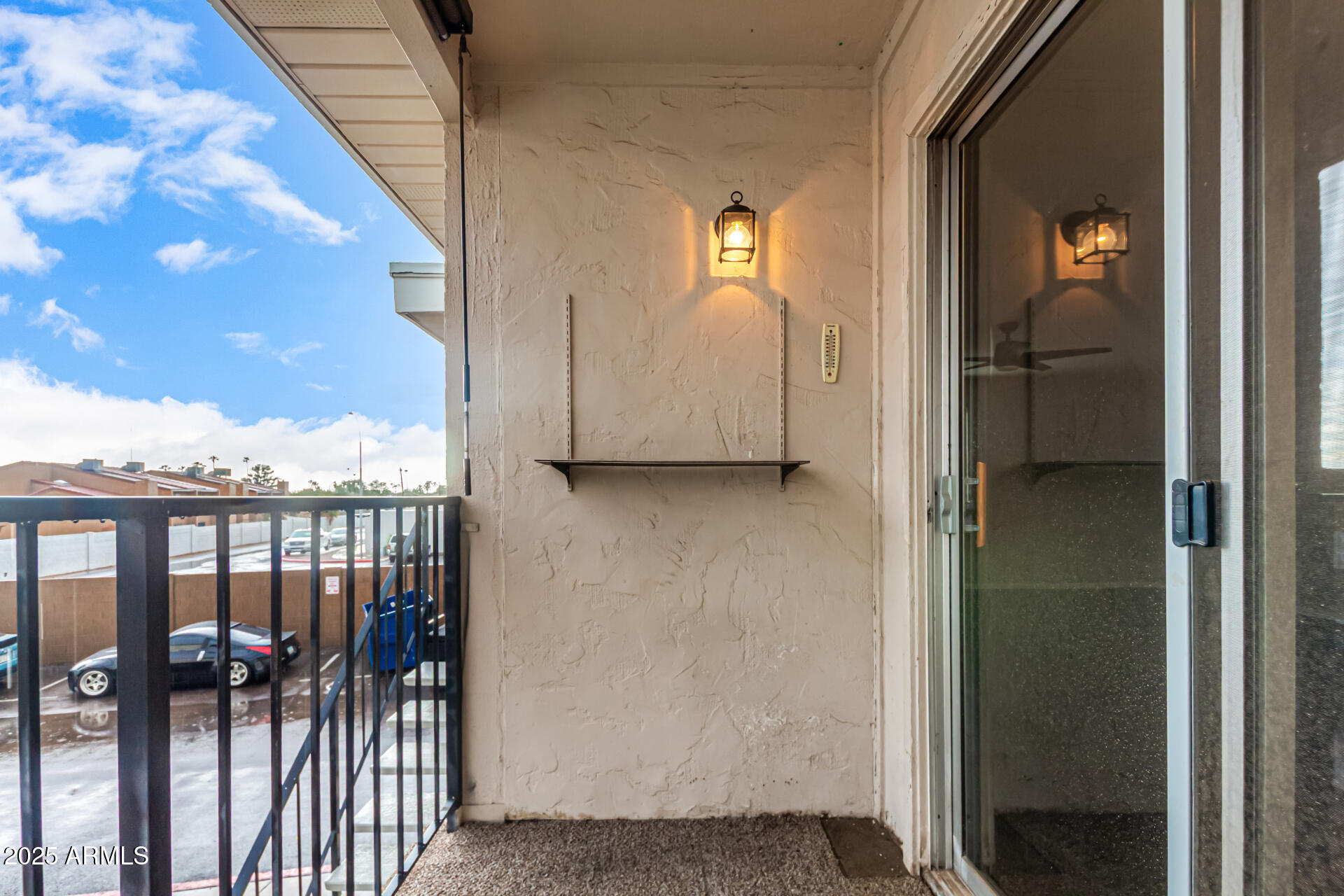 2133 W TURNEY Avenue, D76