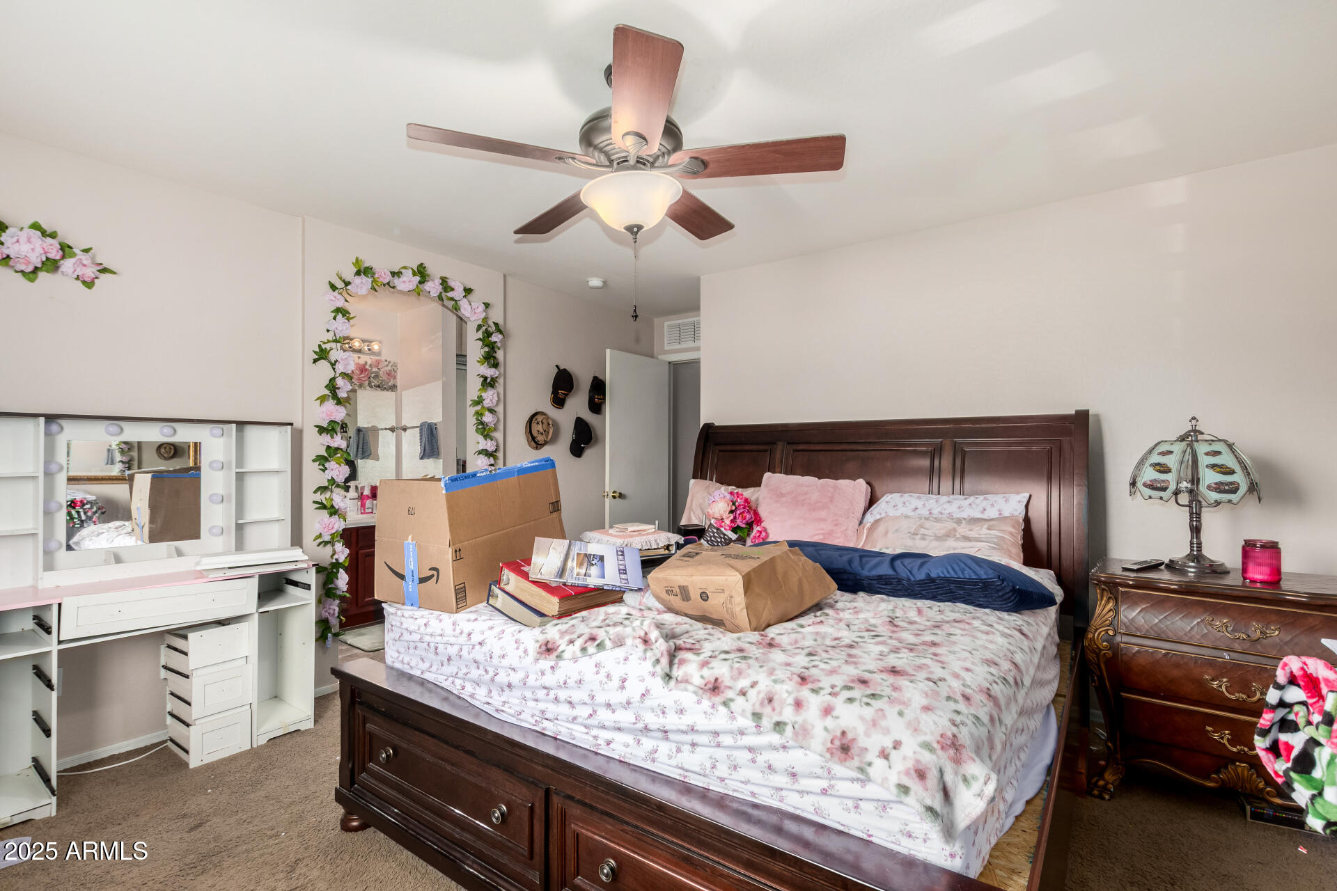 23702 W HIDALGO Avenue